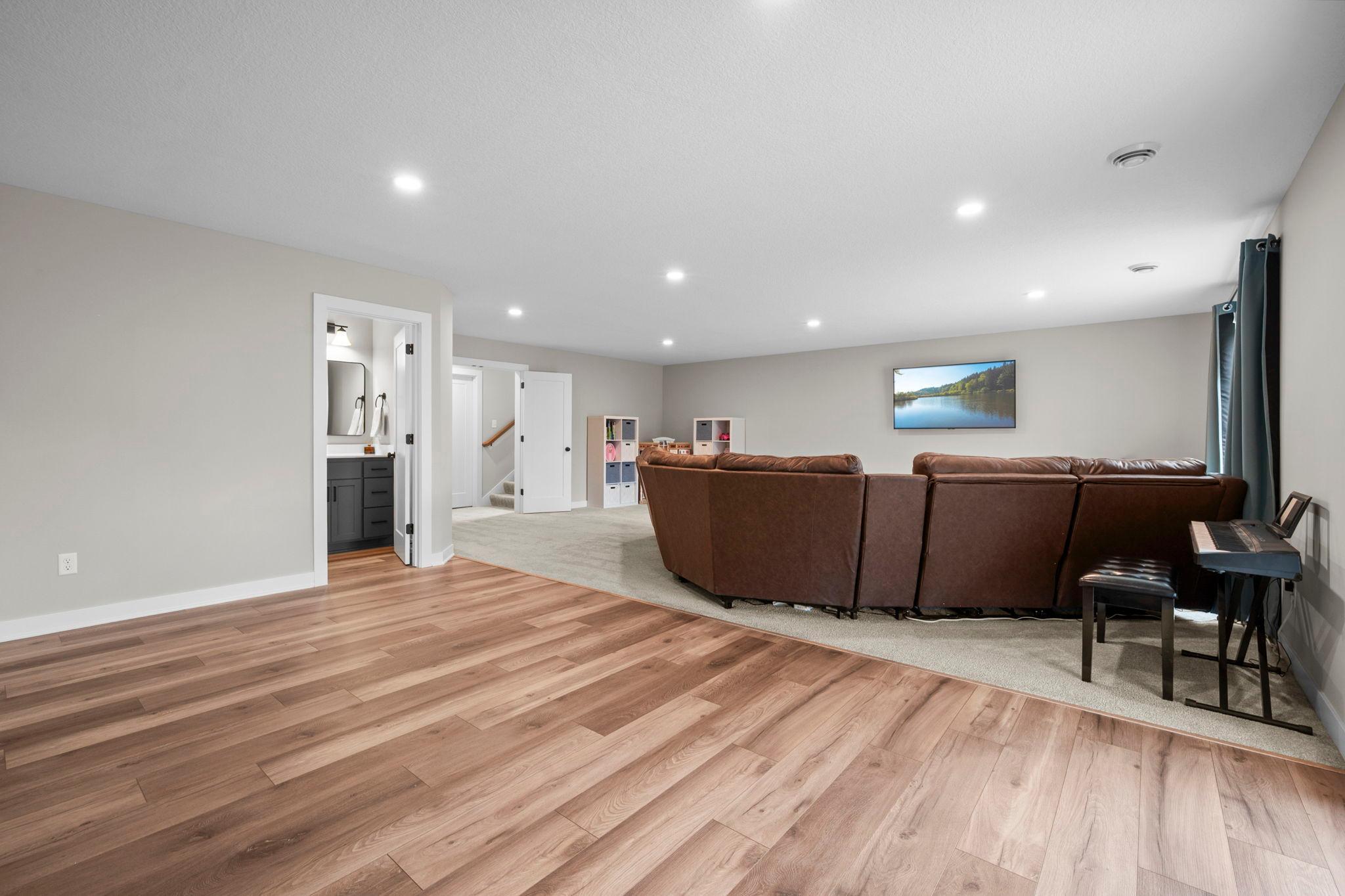 4237 Arbor Bay
