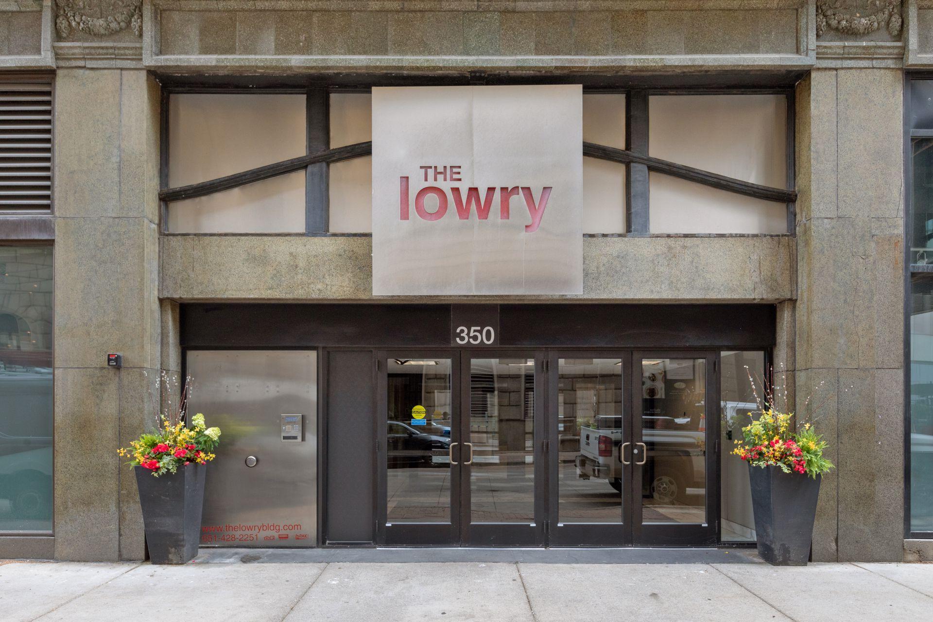 350 Saint Peter Street Unit: 1106
