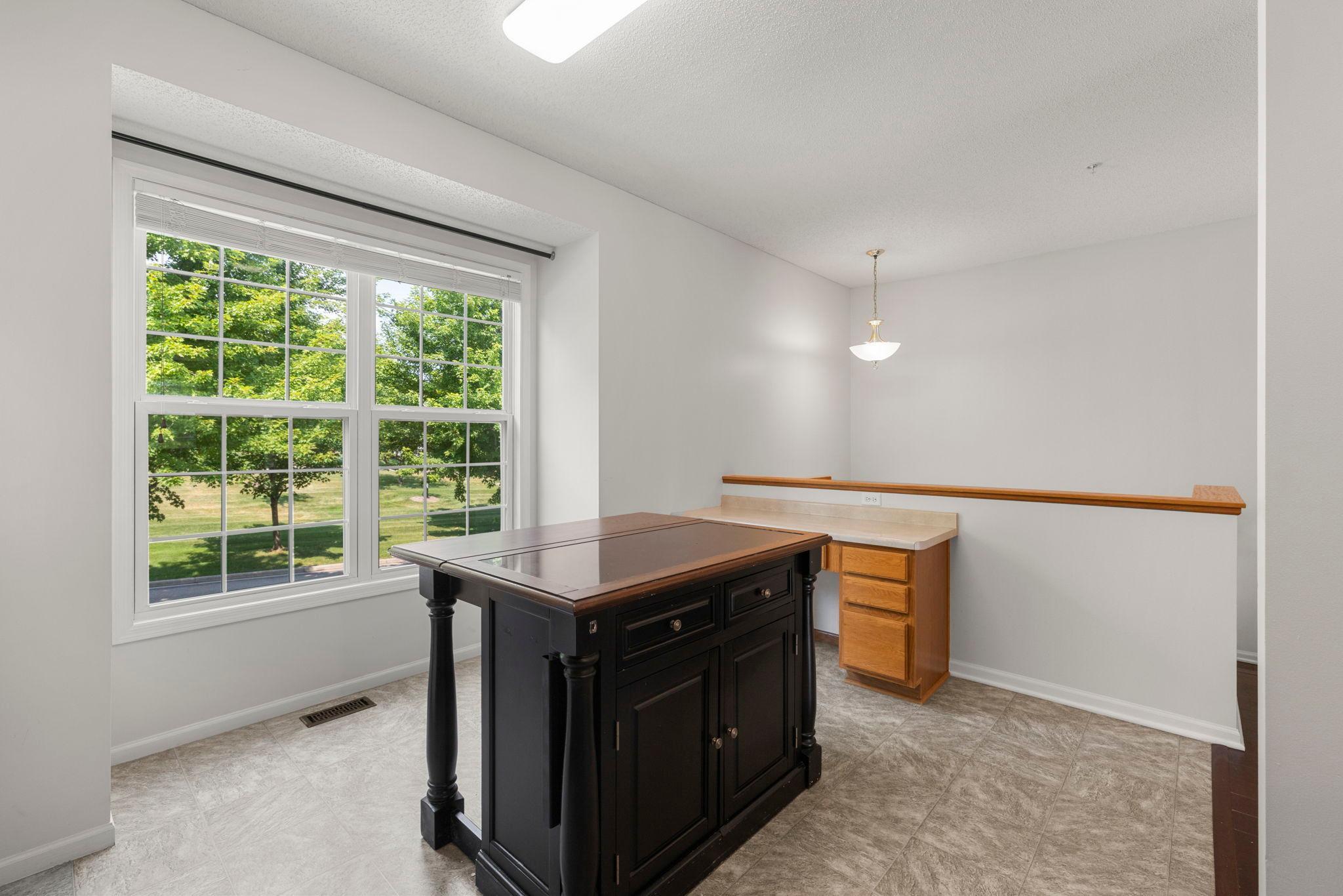 10015 Liatris Lane