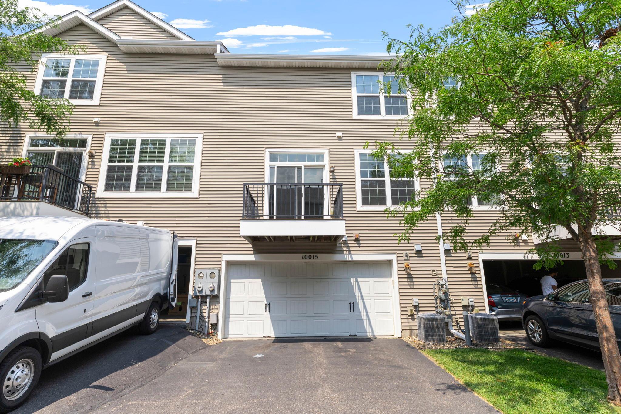 10015 Liatris Lane