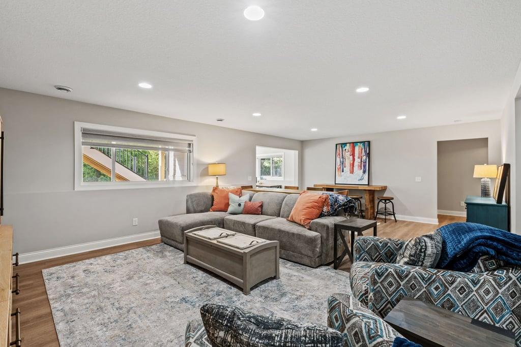 4386 Arbor Drive