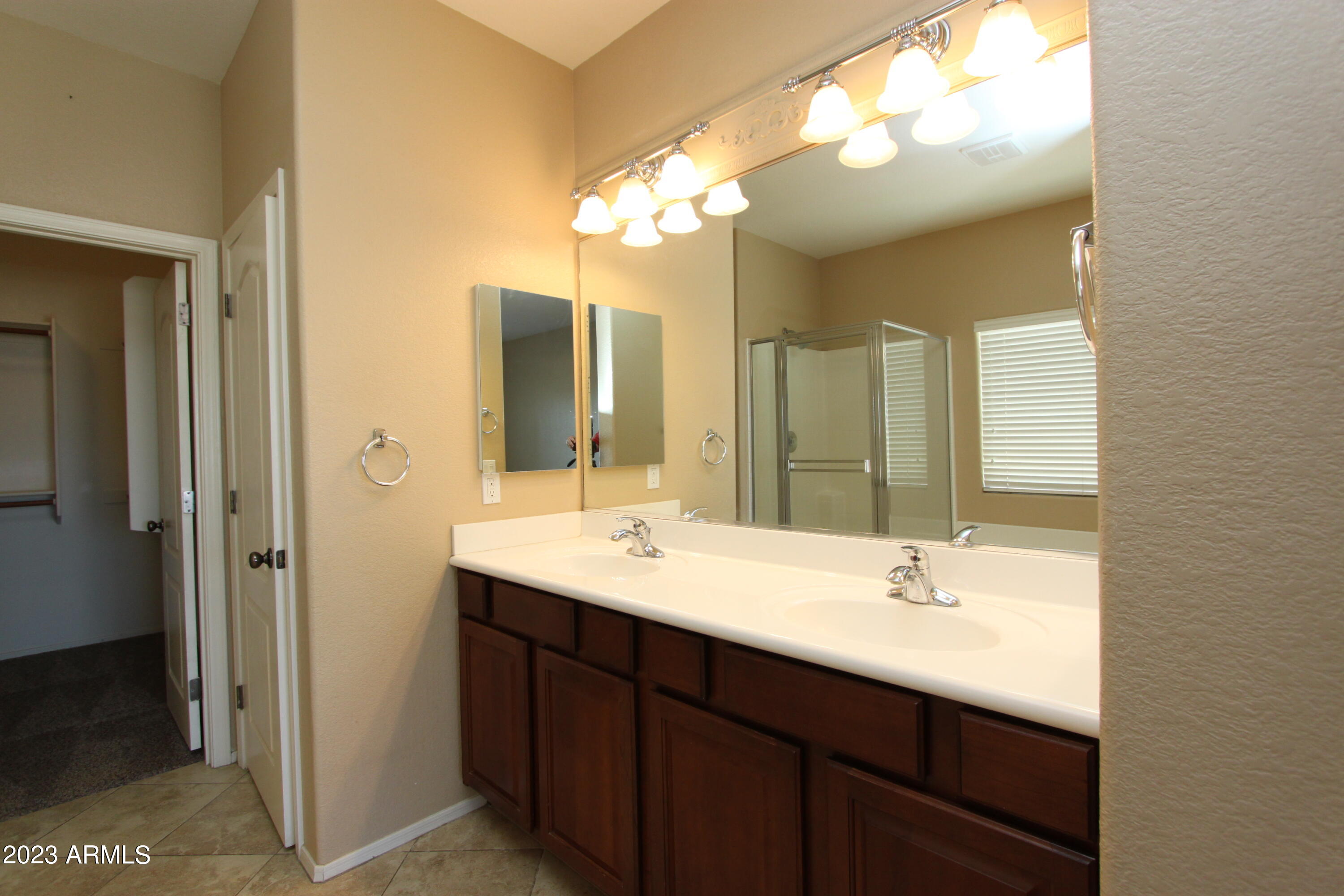 44326 W ADOBE Circle