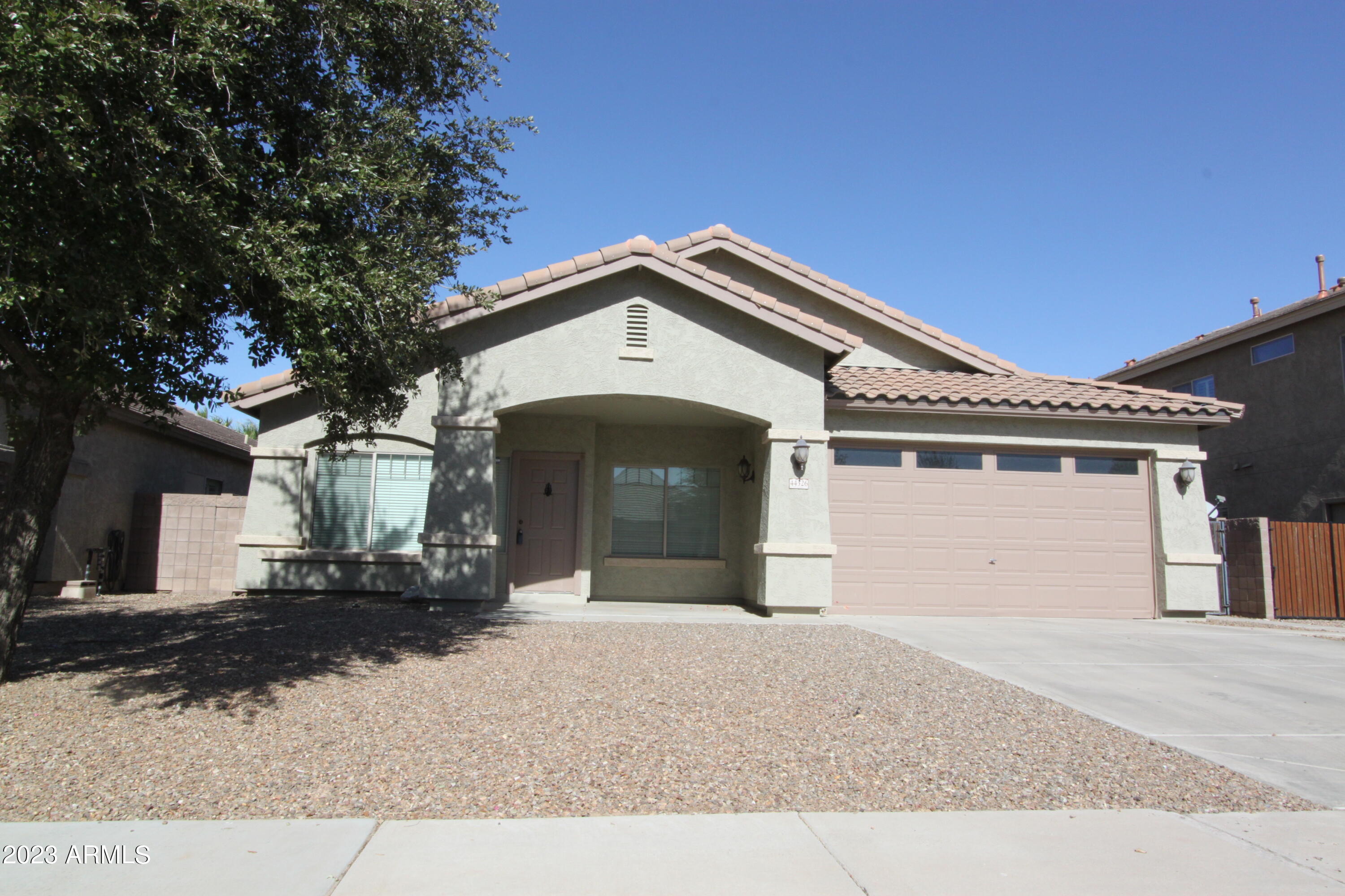 44326 W ADOBE Circle