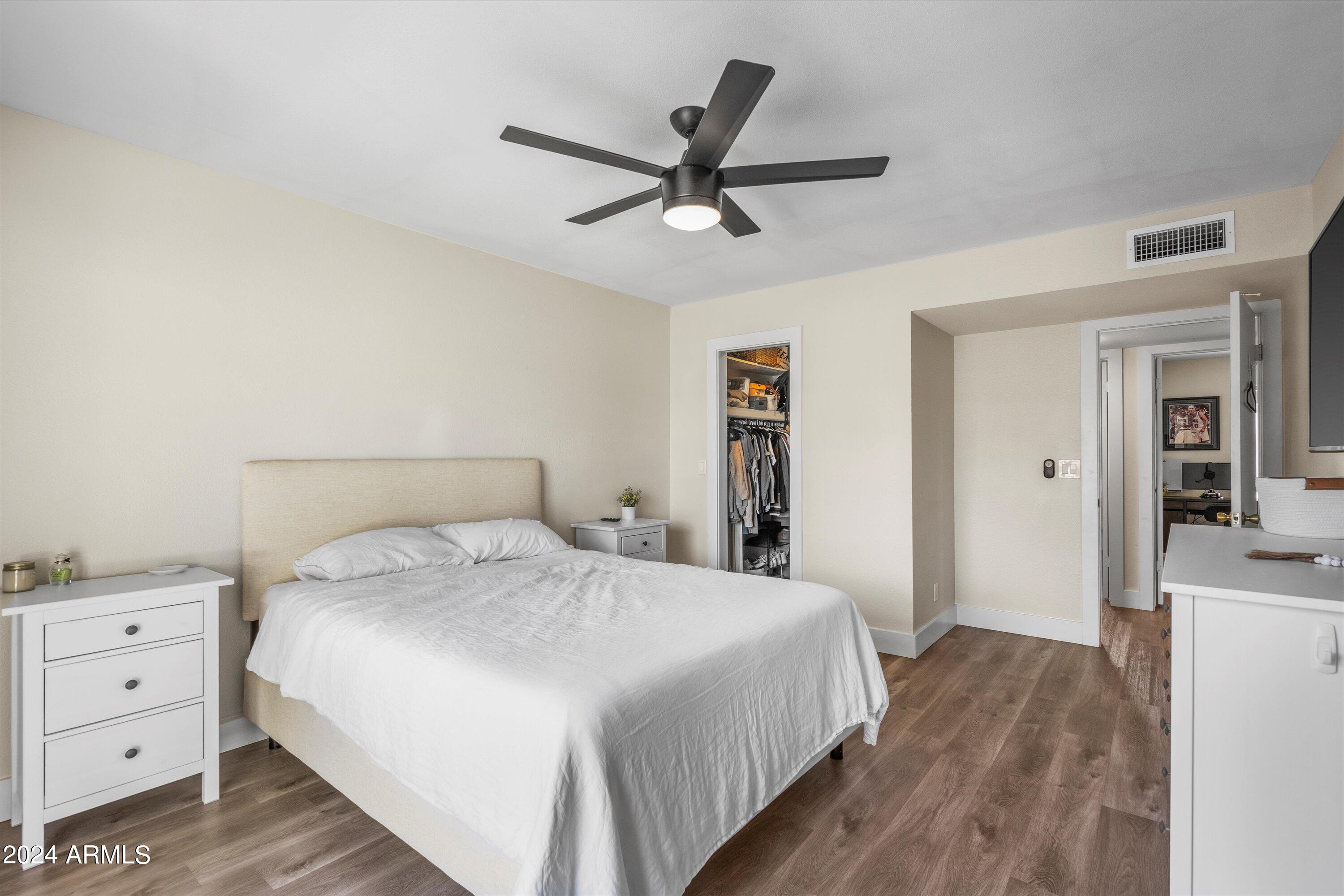 1970 E DEL SUR Drive