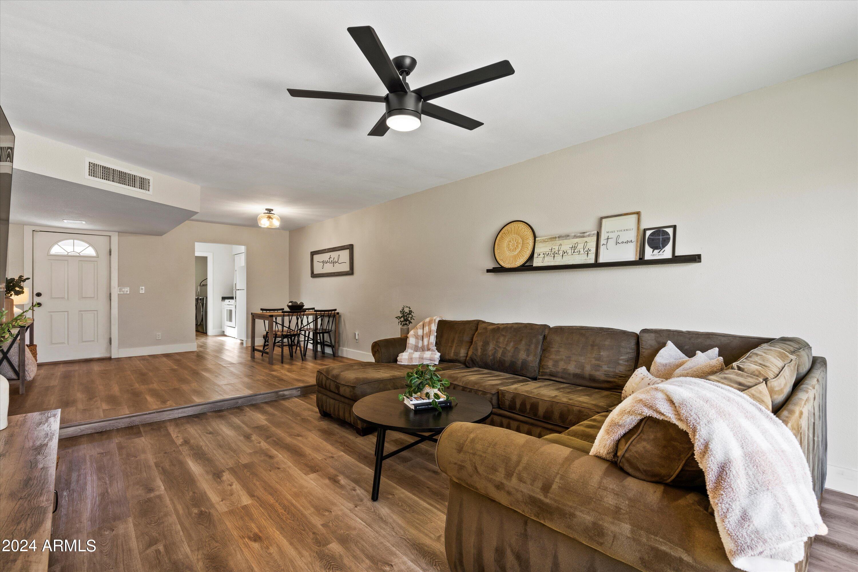 1970 E DEL SUR Drive