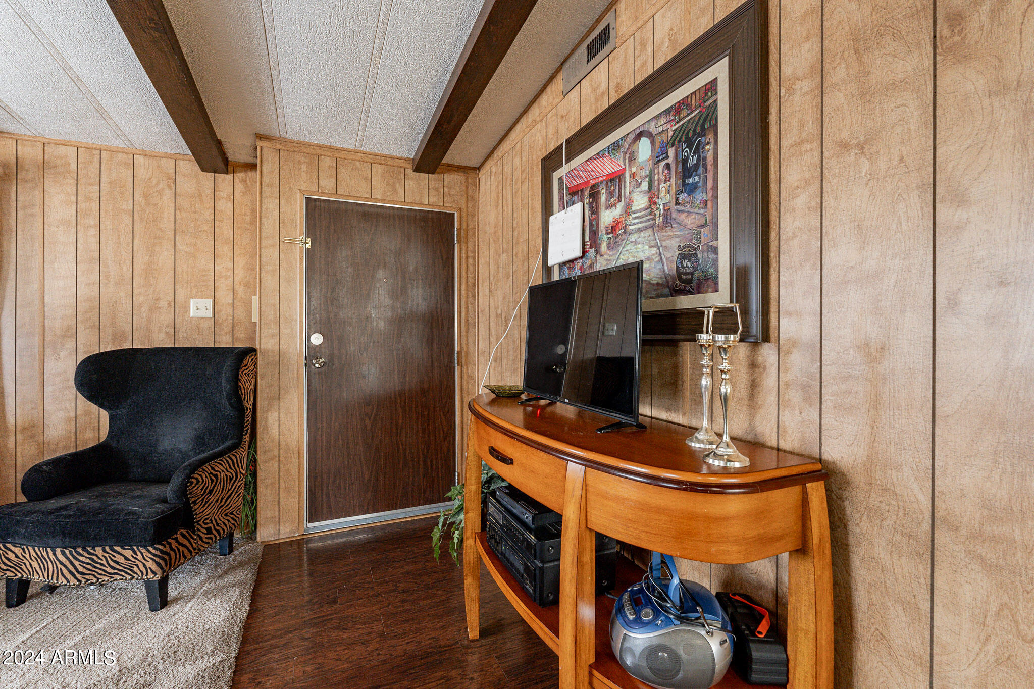 205 S HIGLEY Road, 256