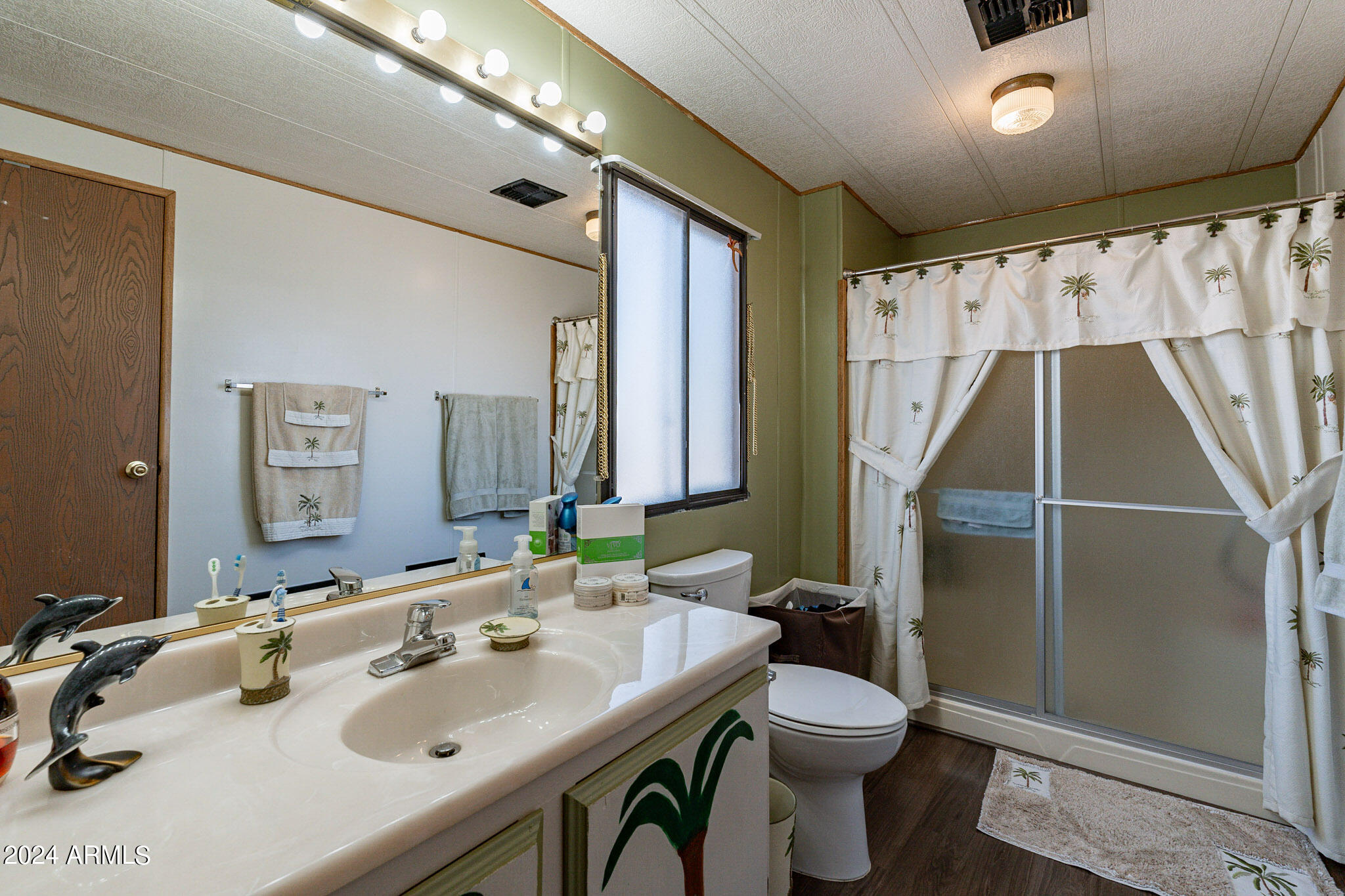 205 S HIGLEY Road, 256