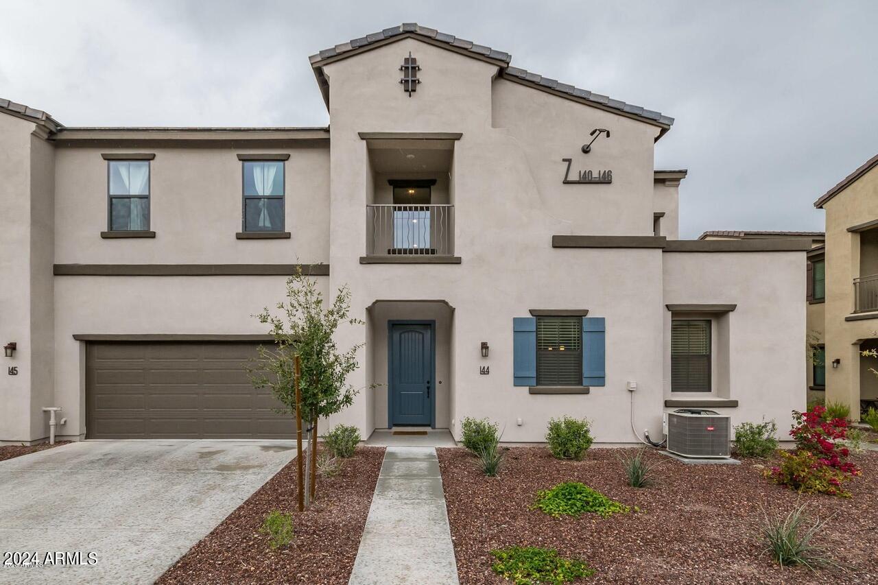 3900 E BASELINE Road, 144