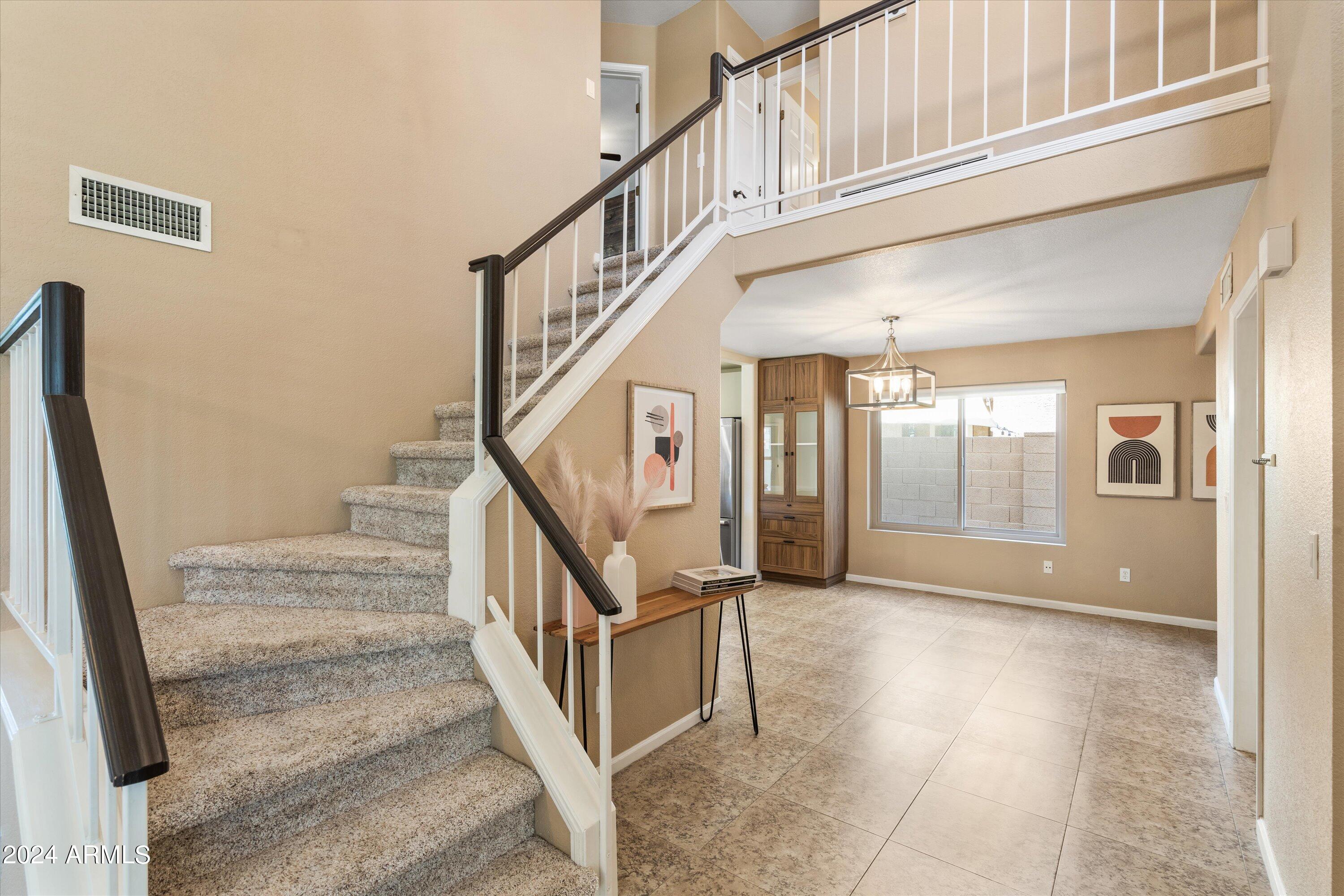 1044 N LONGMORE Street