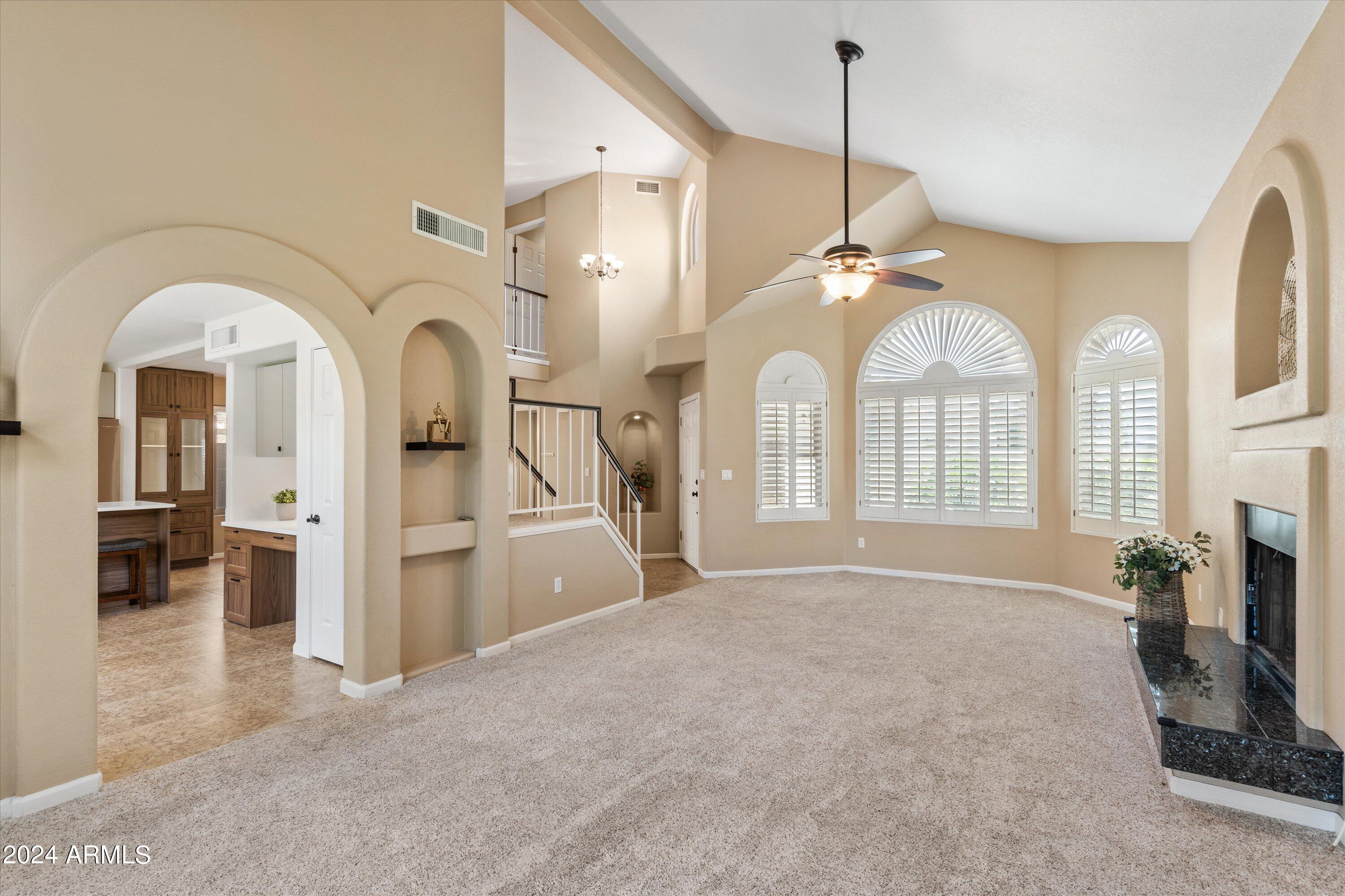 1044 N LONGMORE Street