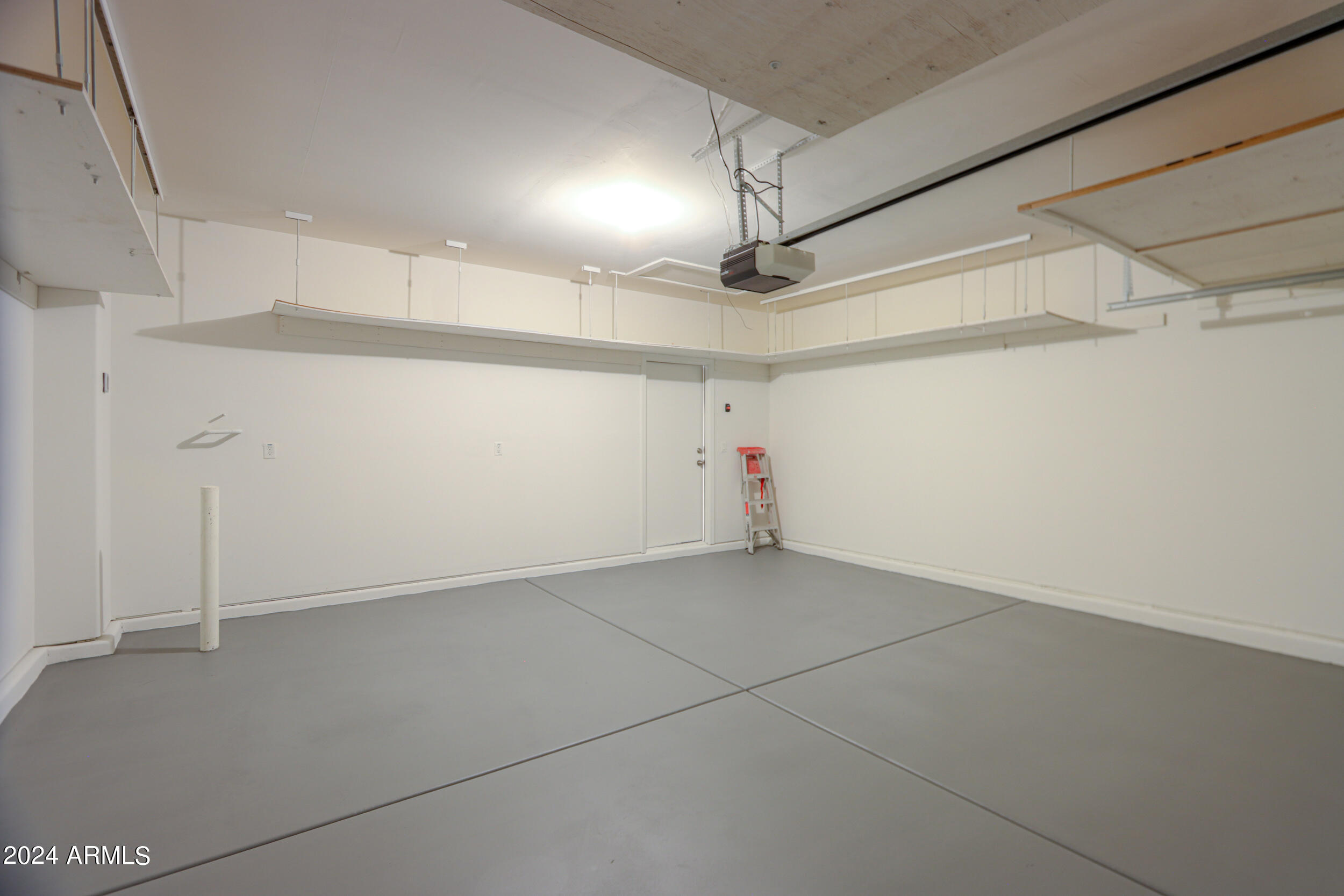 19195 N VENTANA Lane