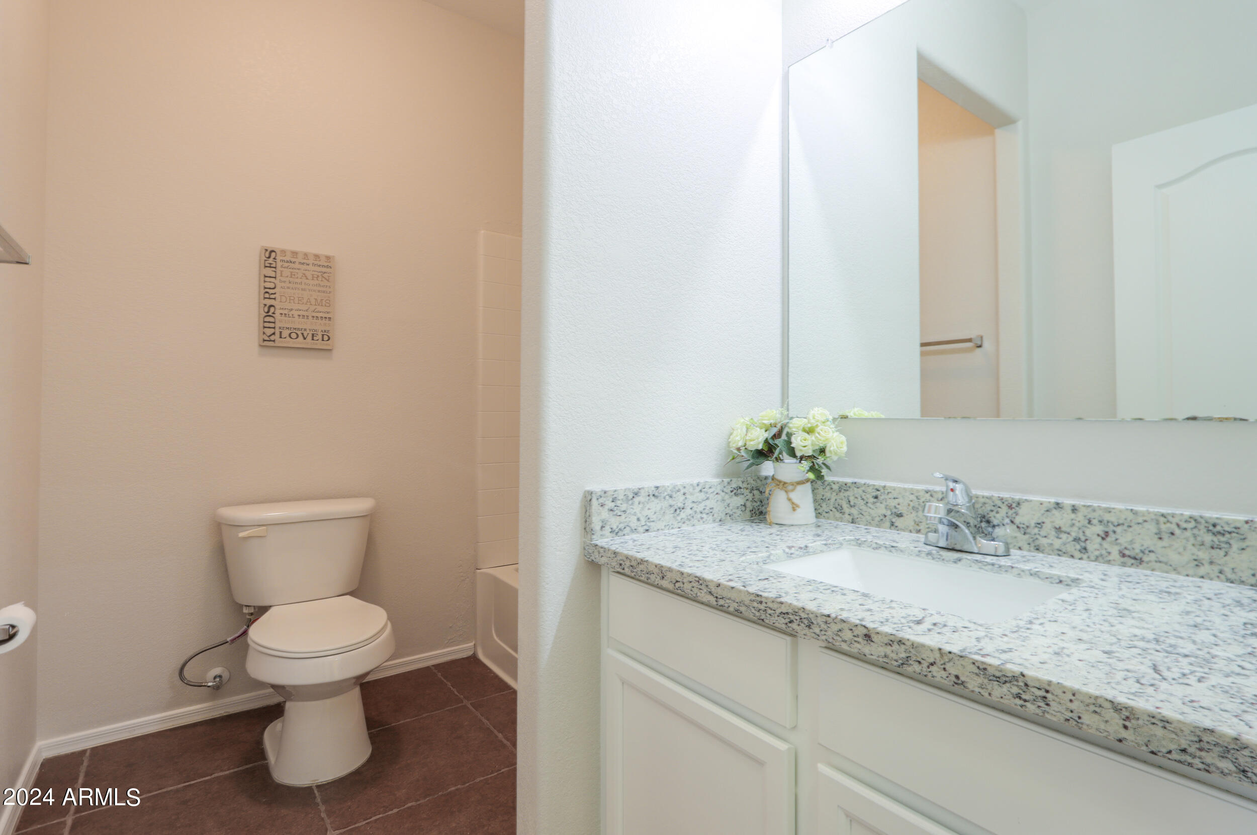 19195 N VENTANA Lane