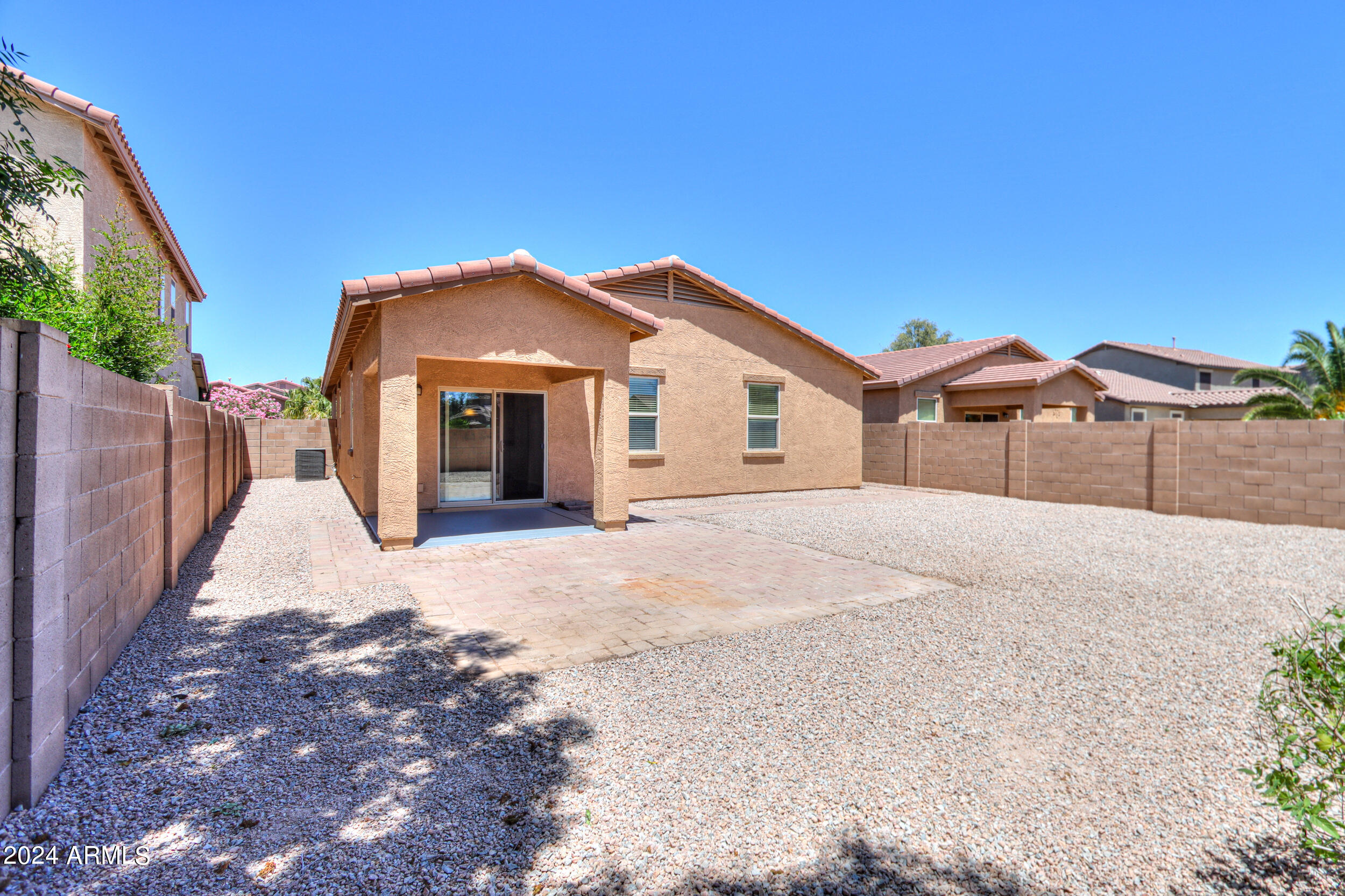 19195 N VENTANA Lane