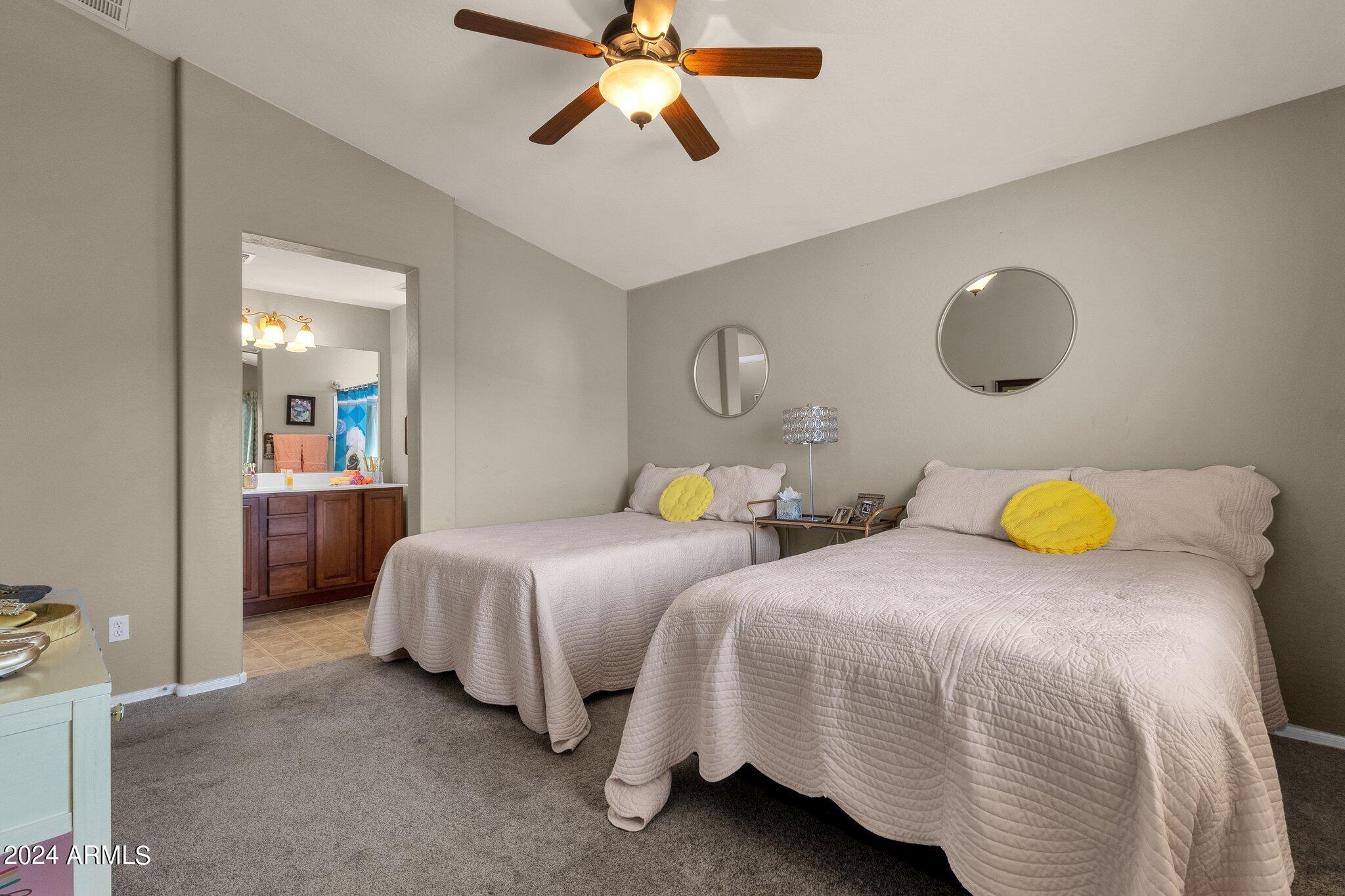 1431 W BELMONT RED Trail