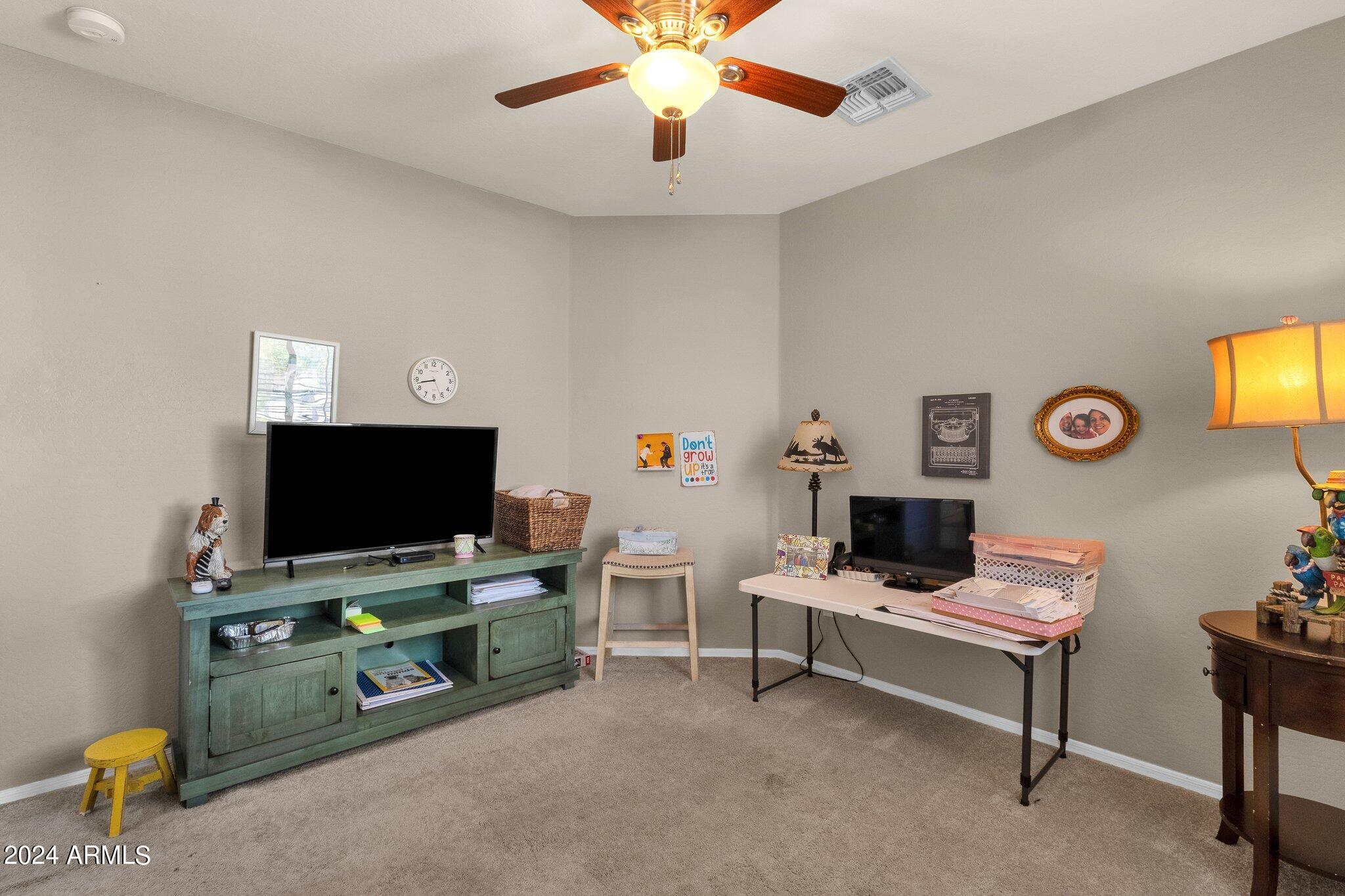 1431 W BELMONT RED Trail