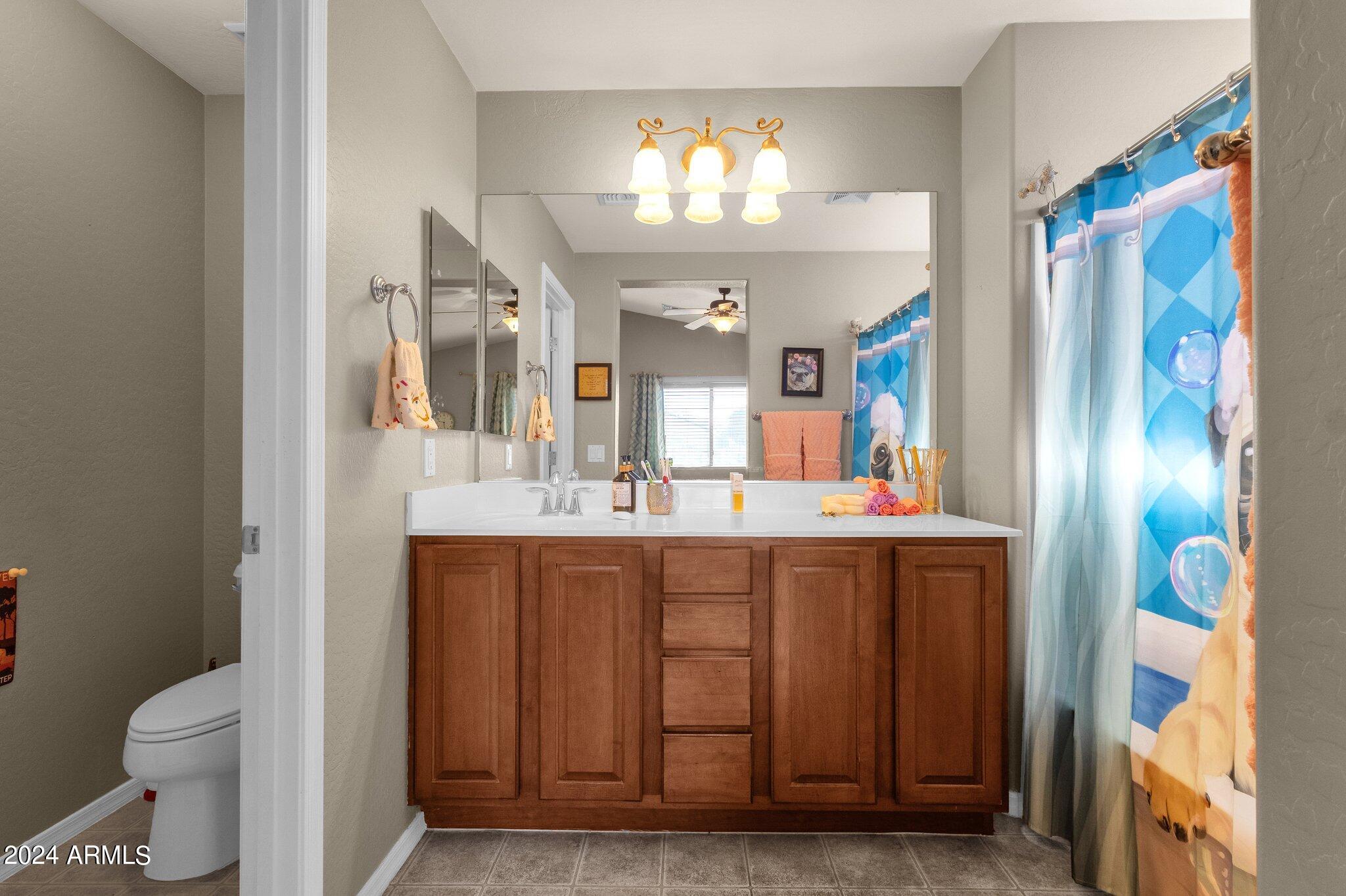 1431 W BELMONT RED Trail