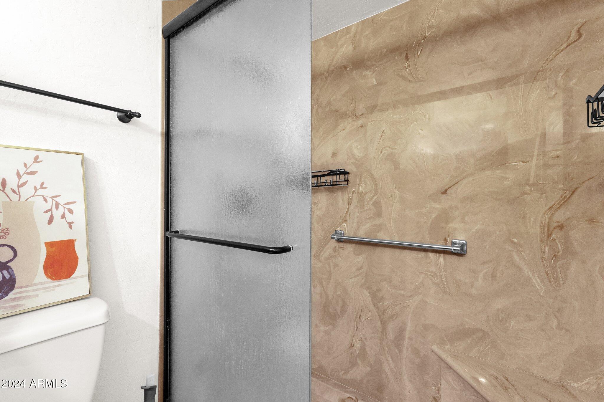 2534 W BERRIDGE Lane, 108