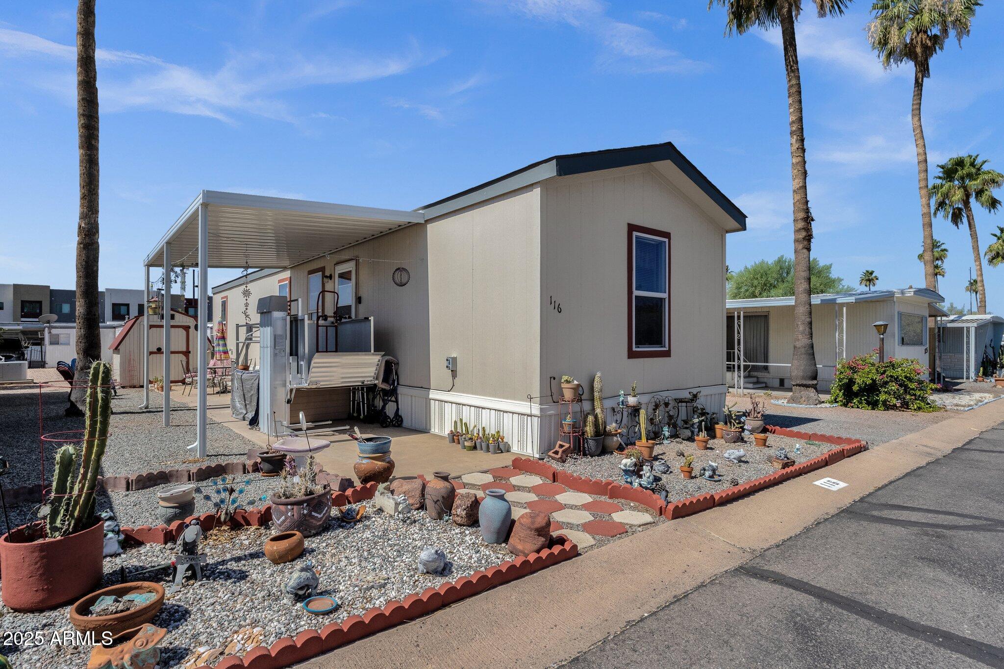 8421 E MAIN Street, 116