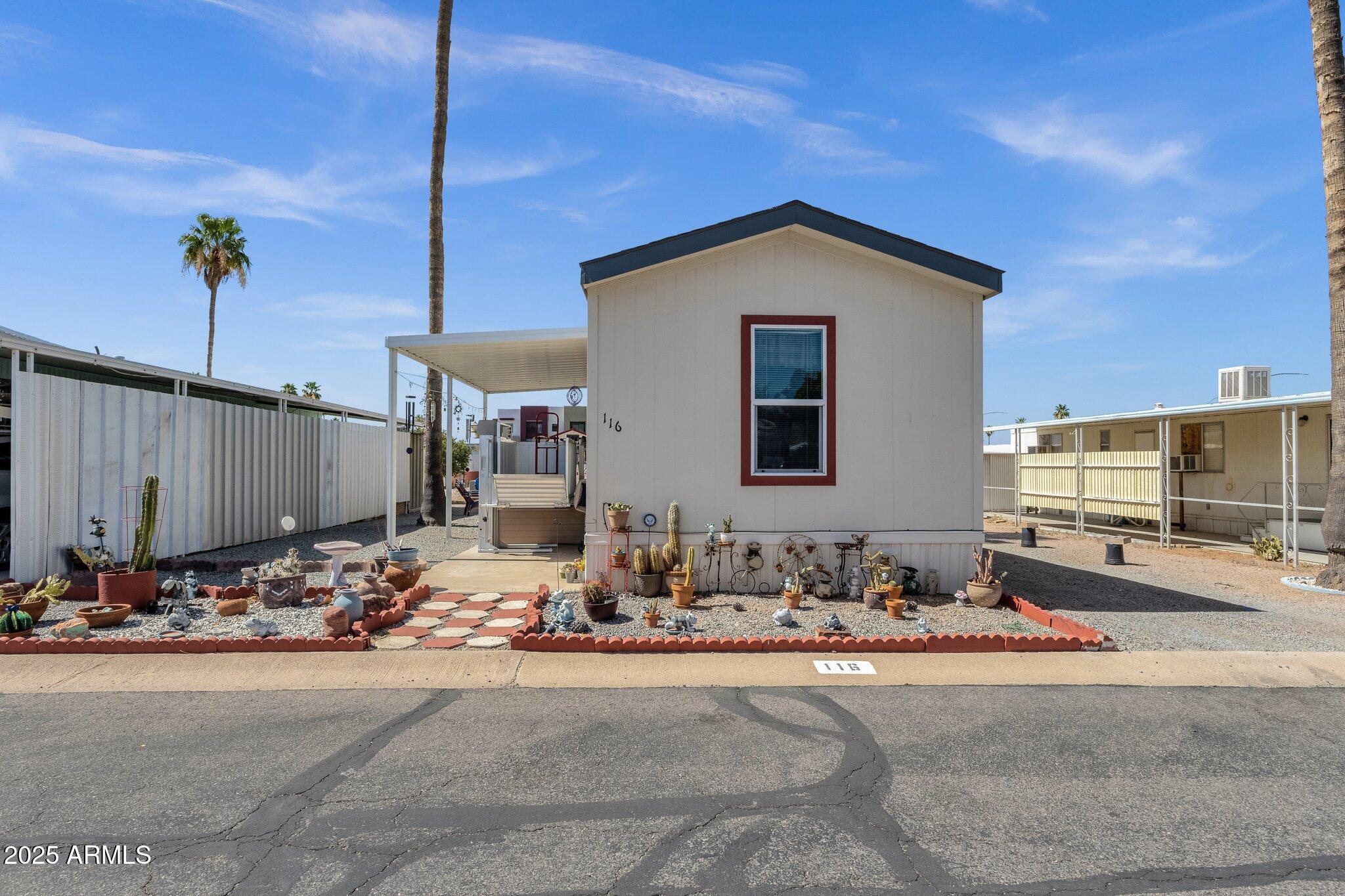 8421 E MAIN Street, 116