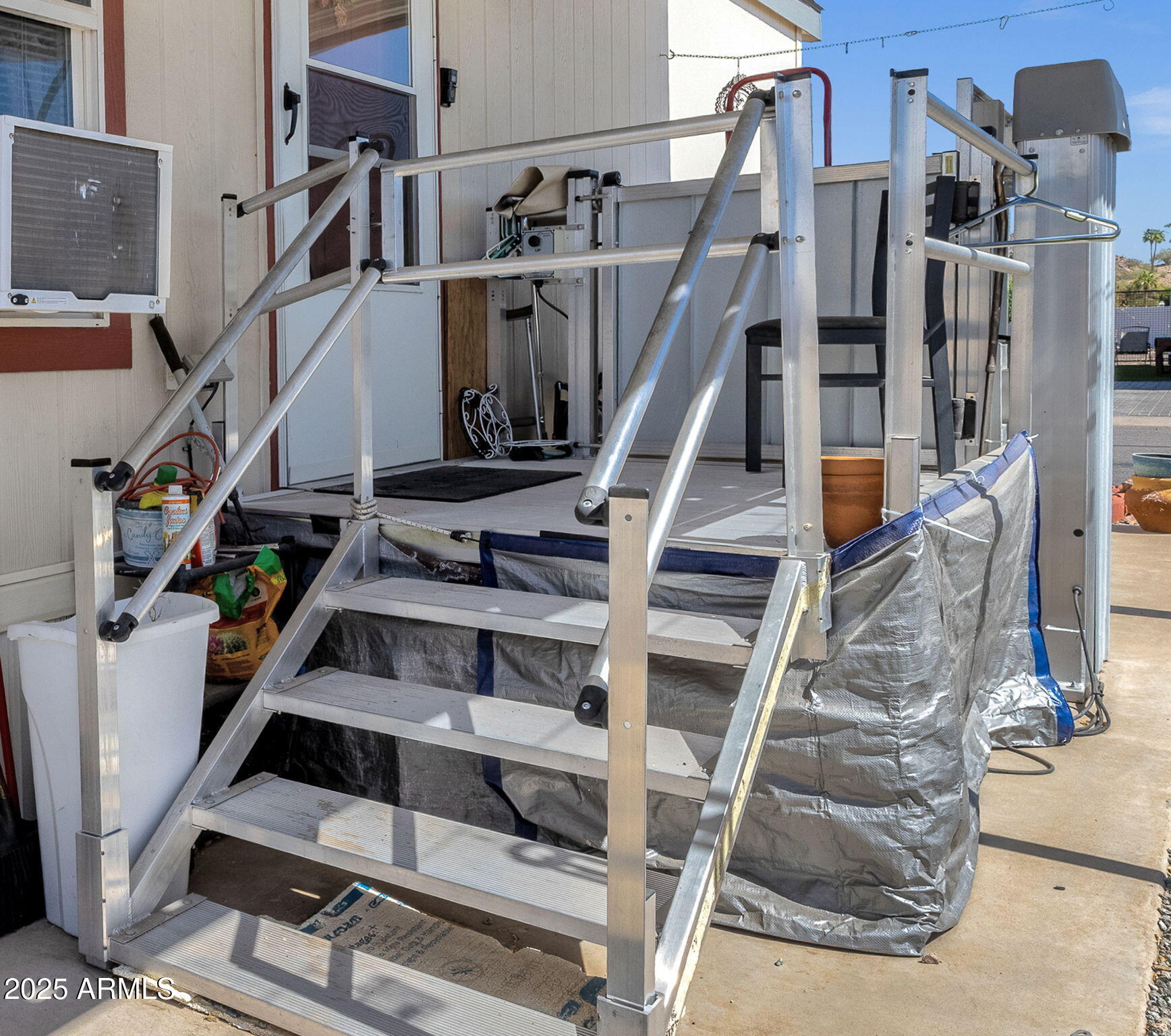 8421 E MAIN Street, 116