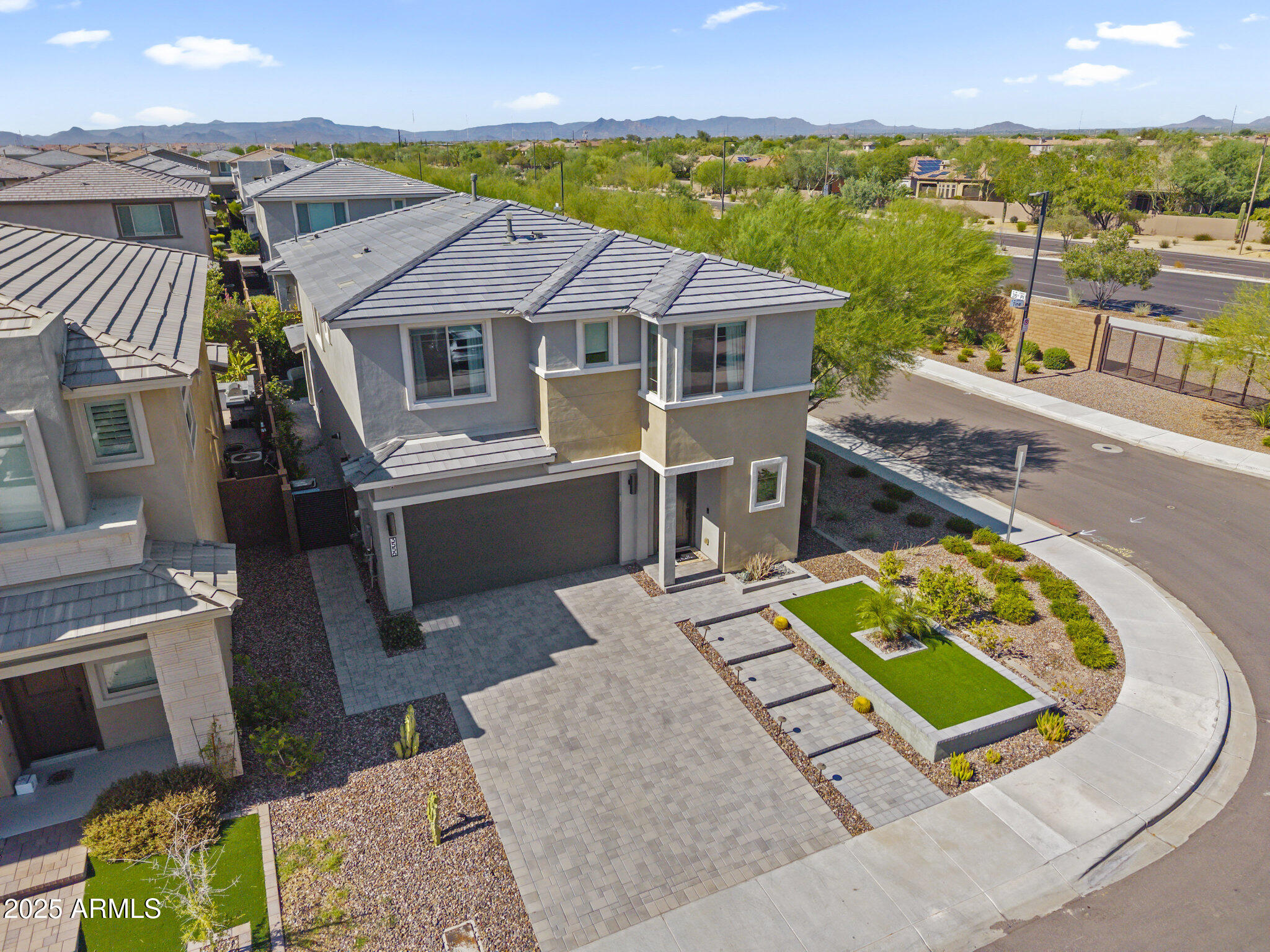 3556 E TINA Drive