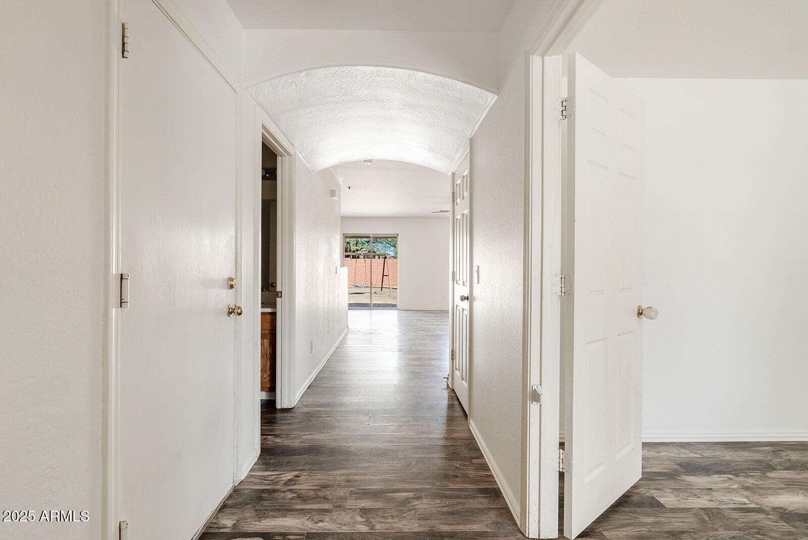 328 W SETTLERS Trail