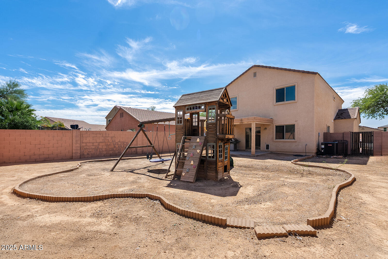 328 W SETTLERS Trail