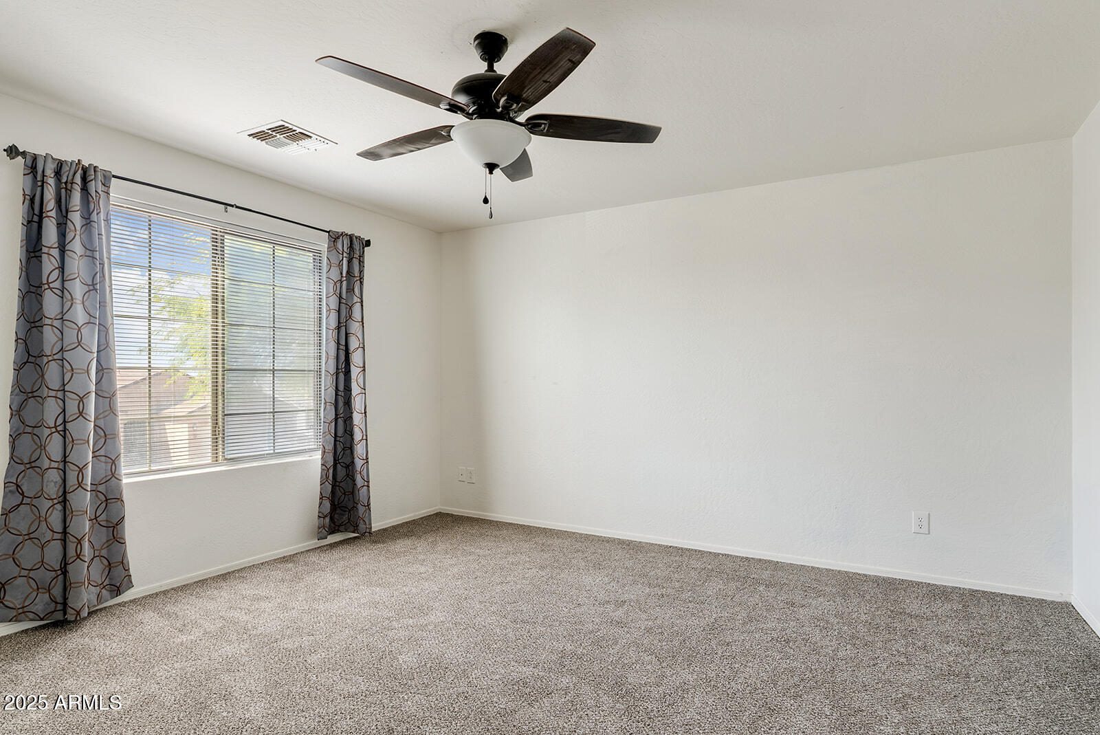 328 W SETTLERS Trail