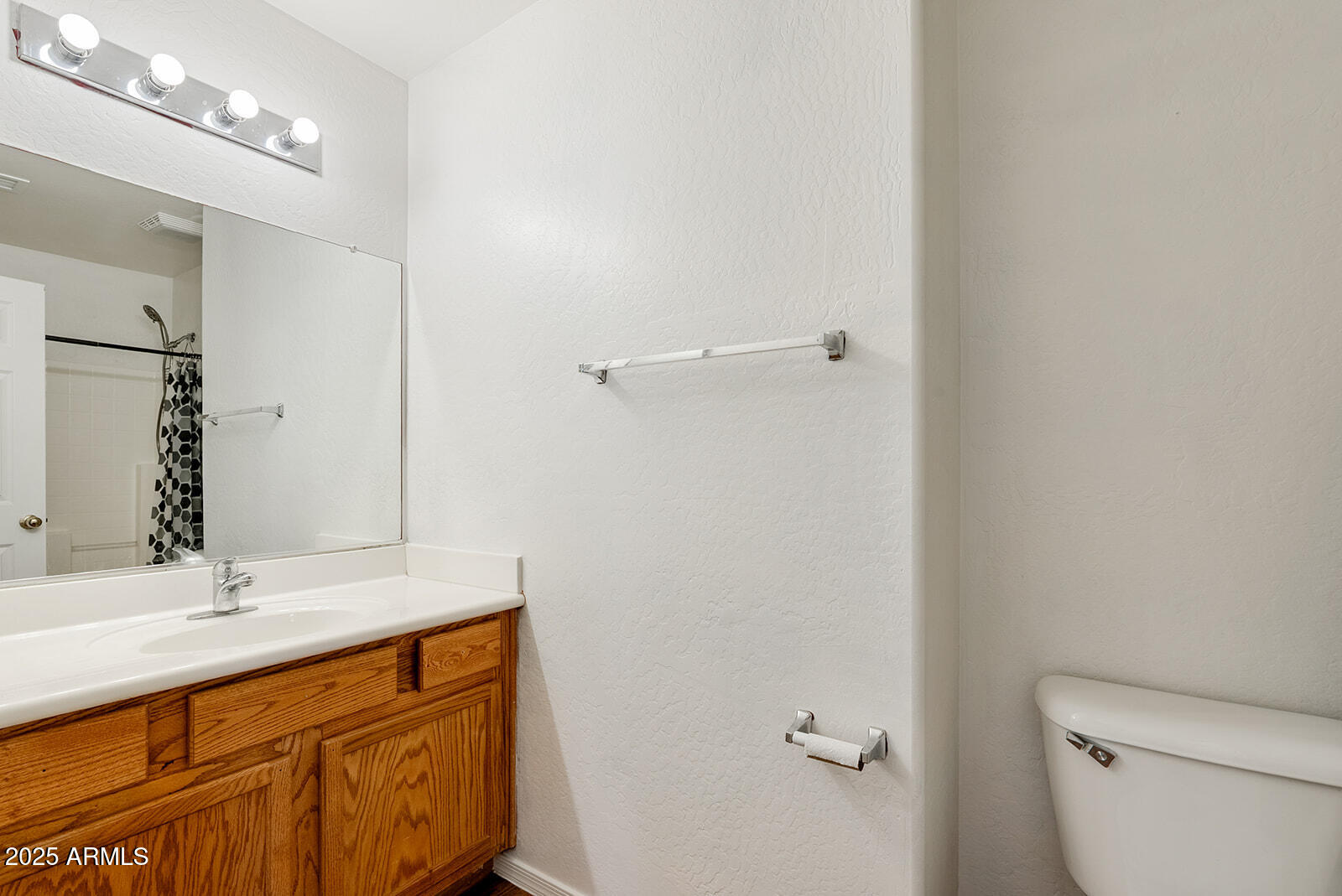 328 W SETTLERS Trail