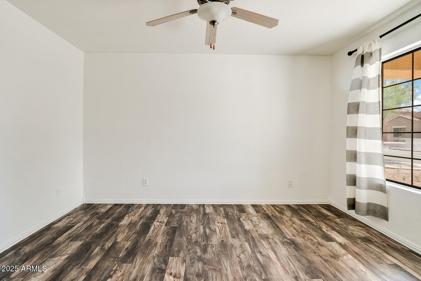 328 W SETTLERS Trail