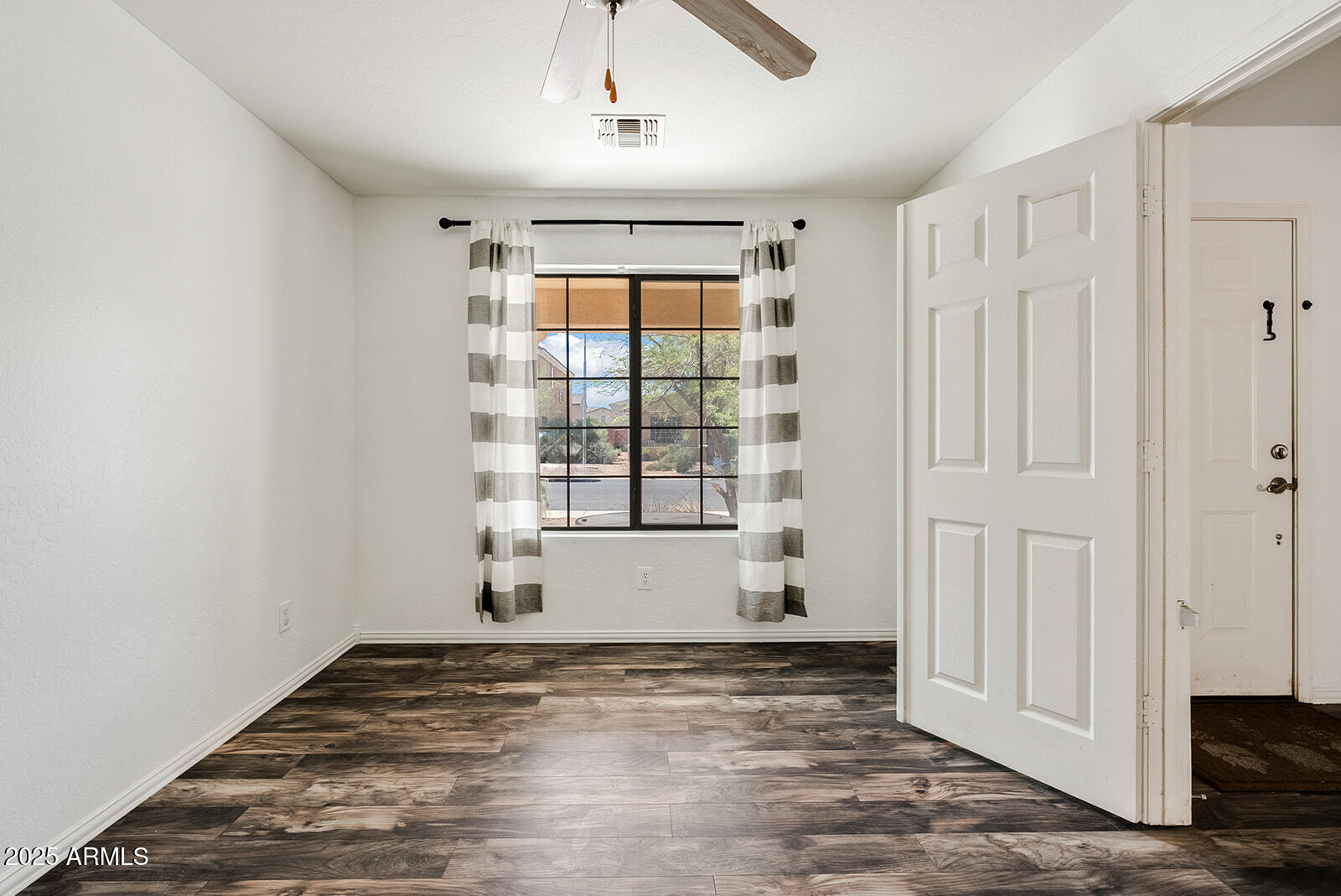 328 W SETTLERS Trail