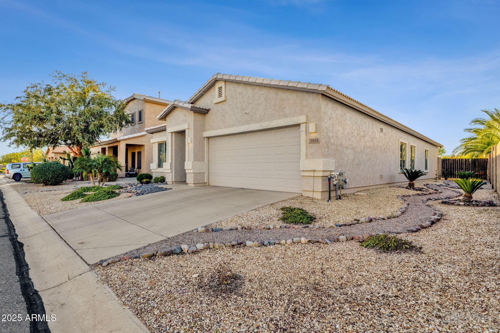 28698 N SEDONA Place