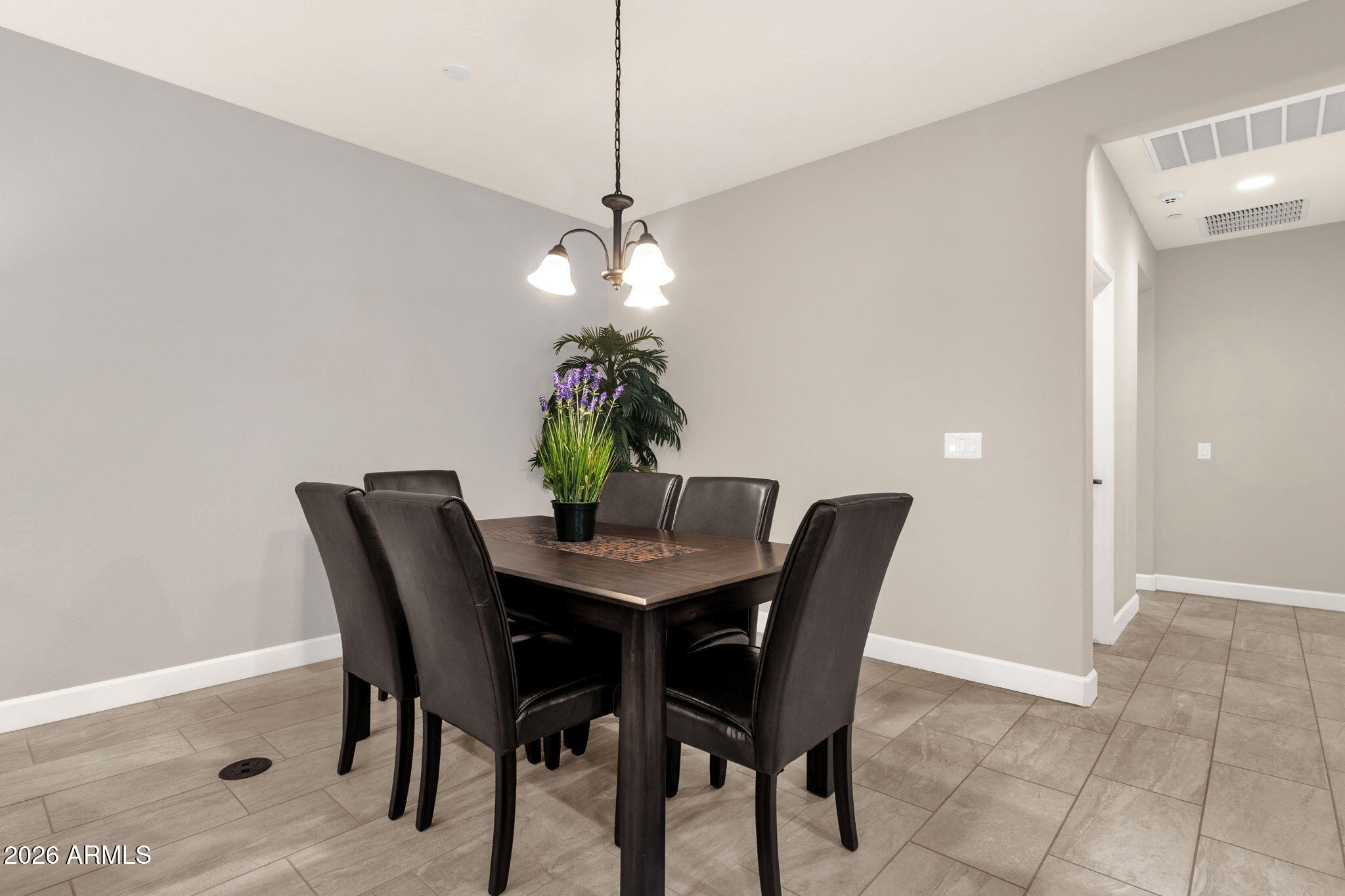 1250 N ABBEY Lane 124