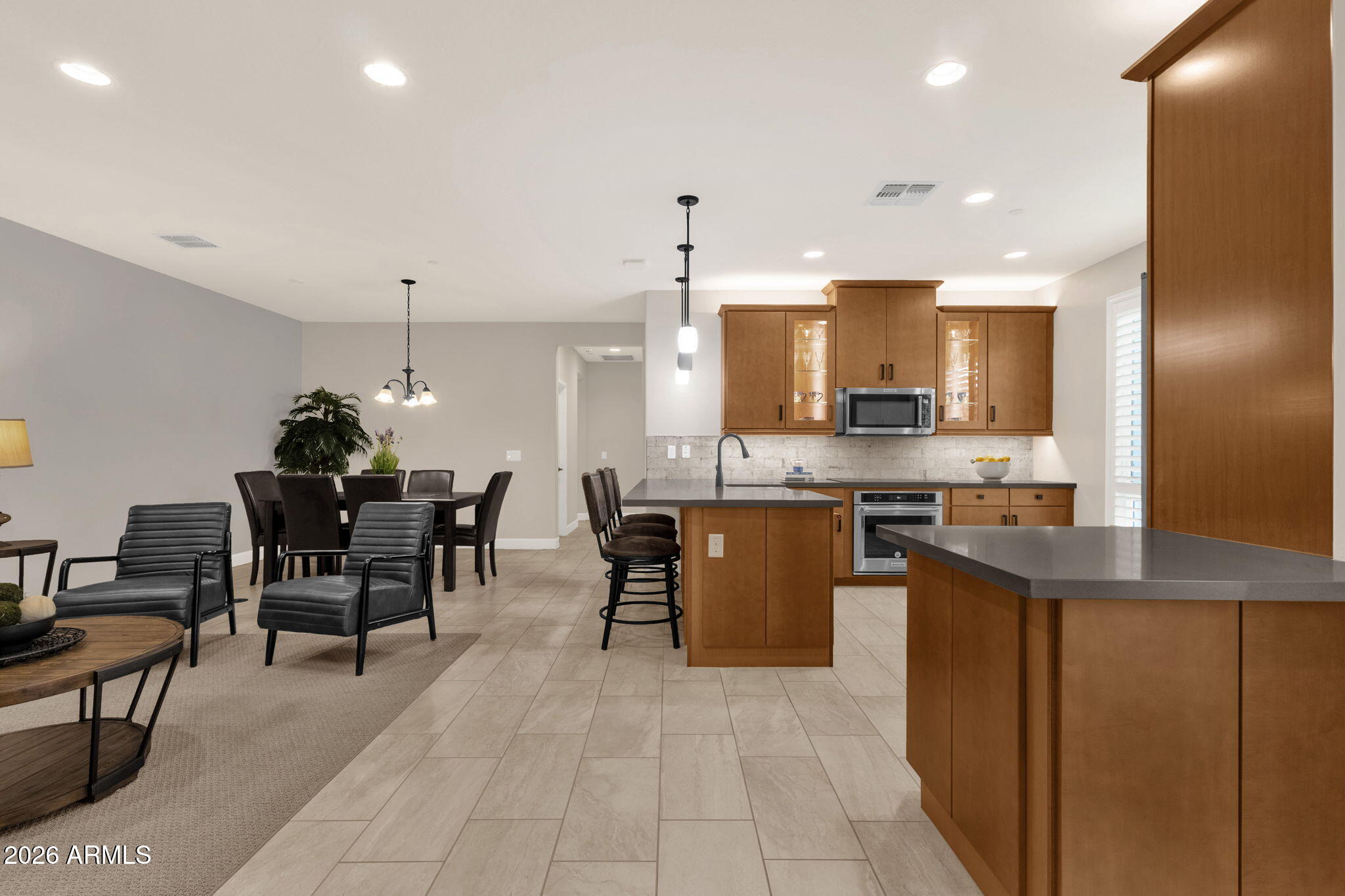 1250 N ABBEY Lane 124