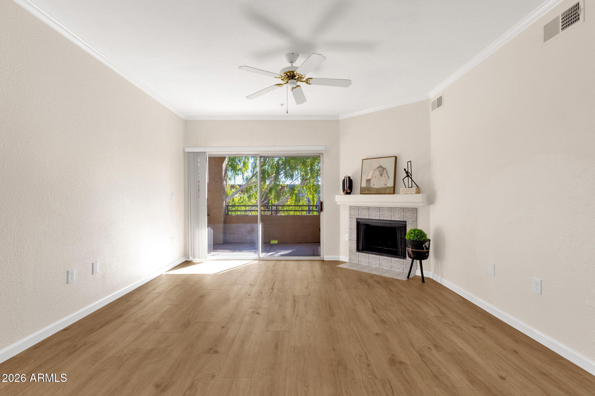 5401 E VAN BUREN Street 3118