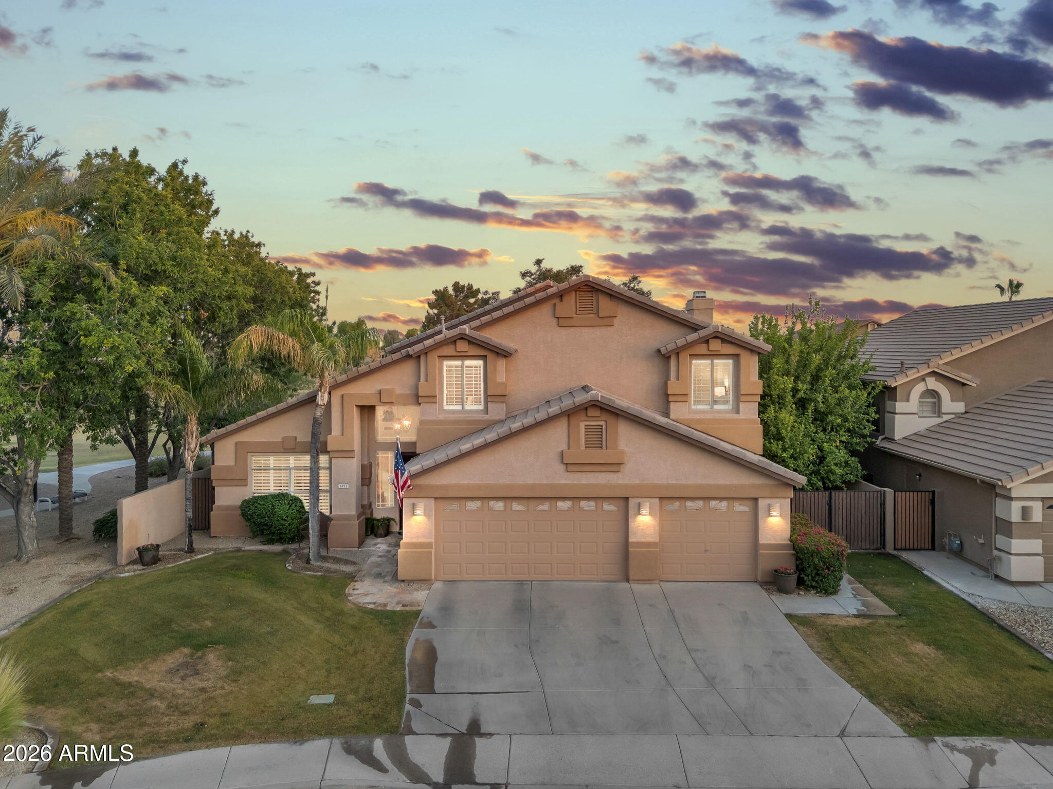 6977 W LONE CACTUS Drive