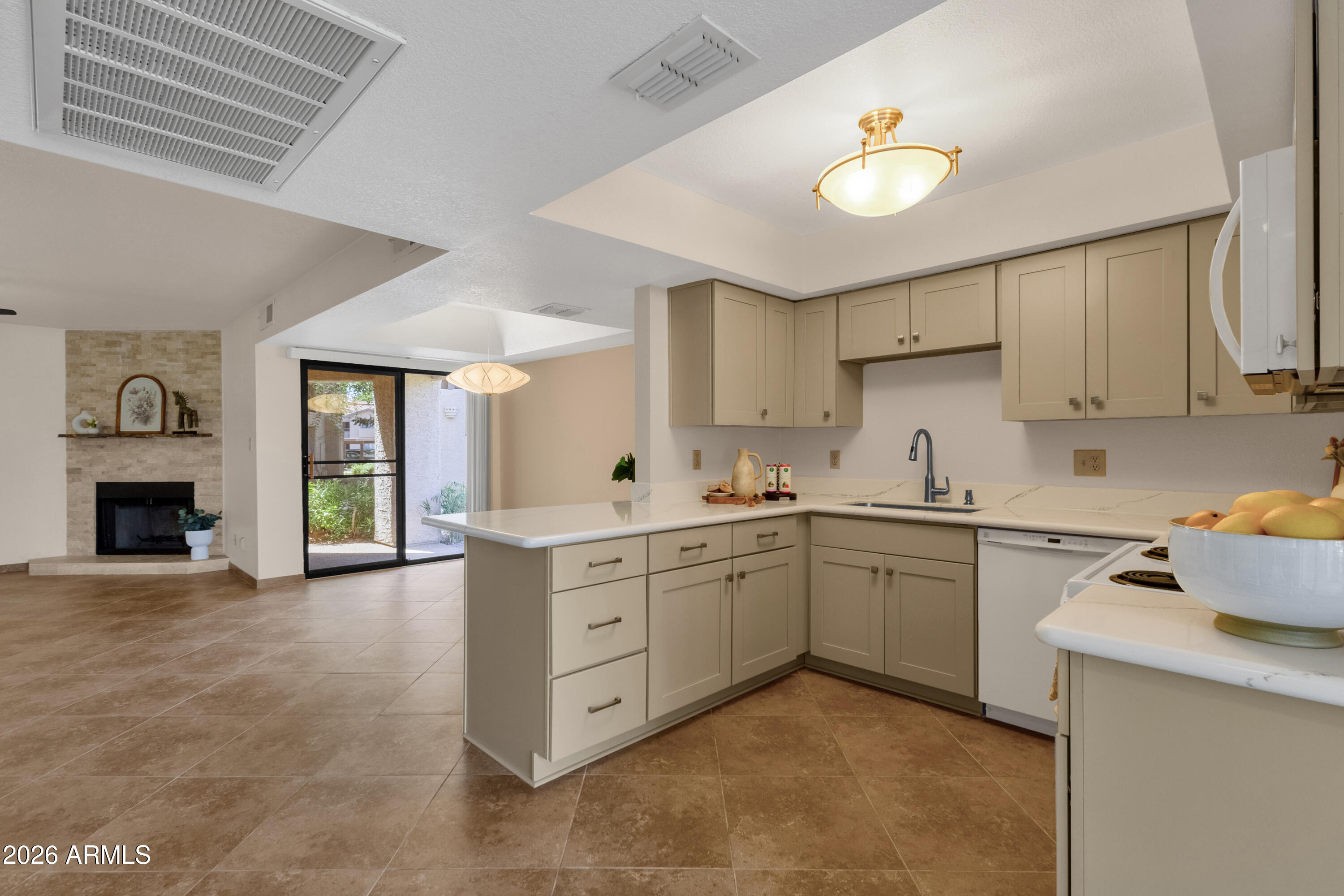 9550 N 94TH Place 117