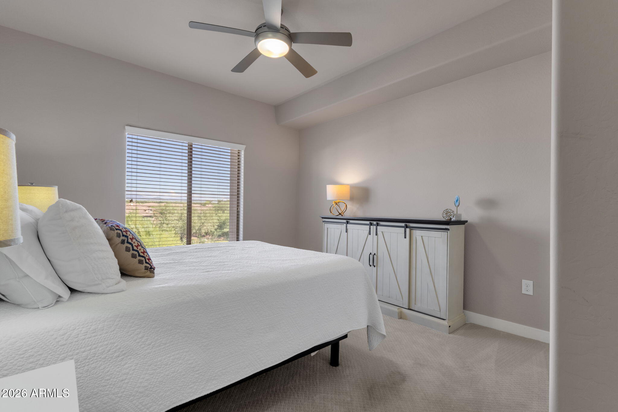 5450 E DEER VALLEY Drive 4181