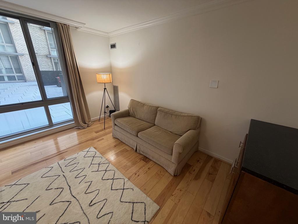 950 25TH STREET NW Unit: 116N