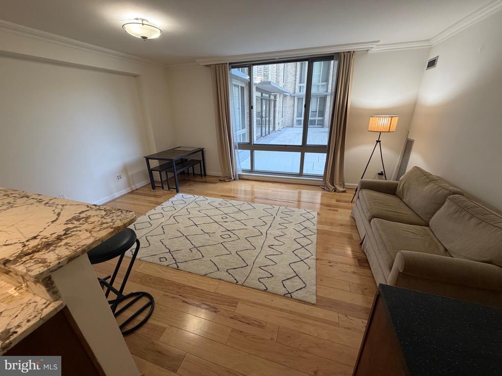 950 25TH STREET NW Unit: 116N