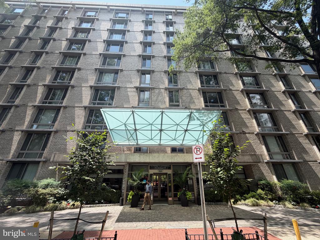 950 25TH STREET NW Unit: 116N