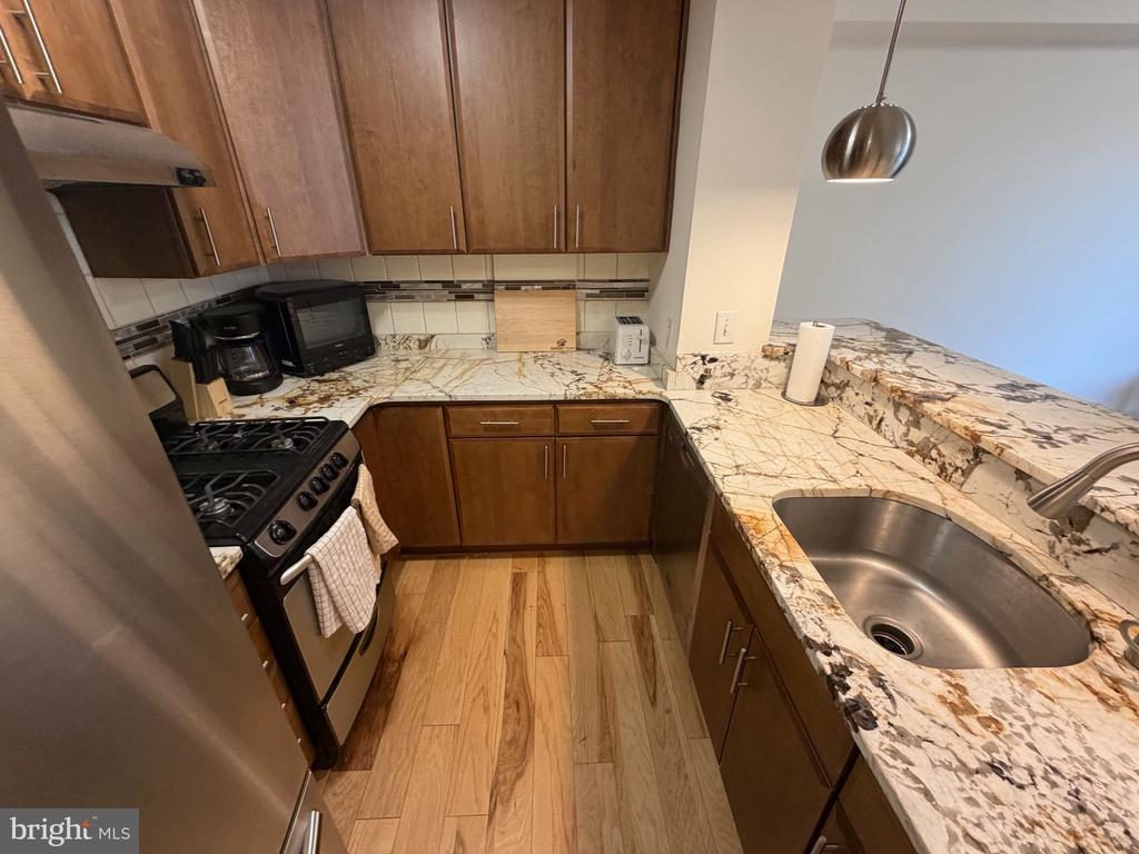 950 25TH STREET NW Unit: 116N