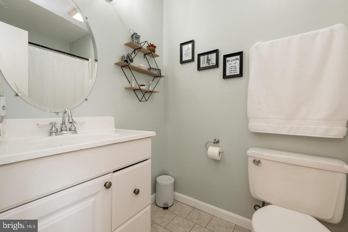 1694 Forest Hill Ct