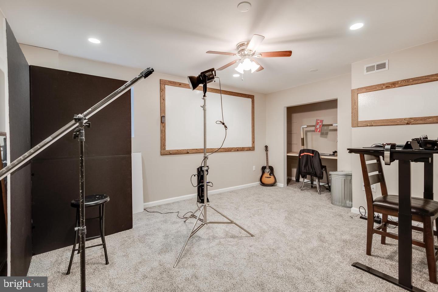 1694 Forest Hill Ct