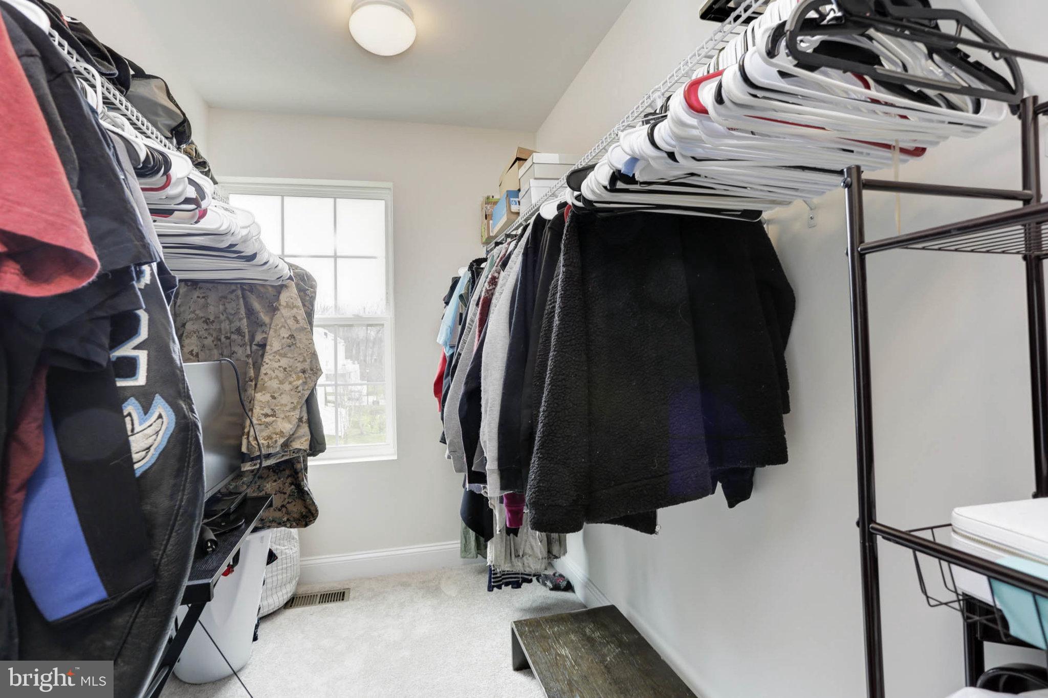 1551 Witchhazel Cir