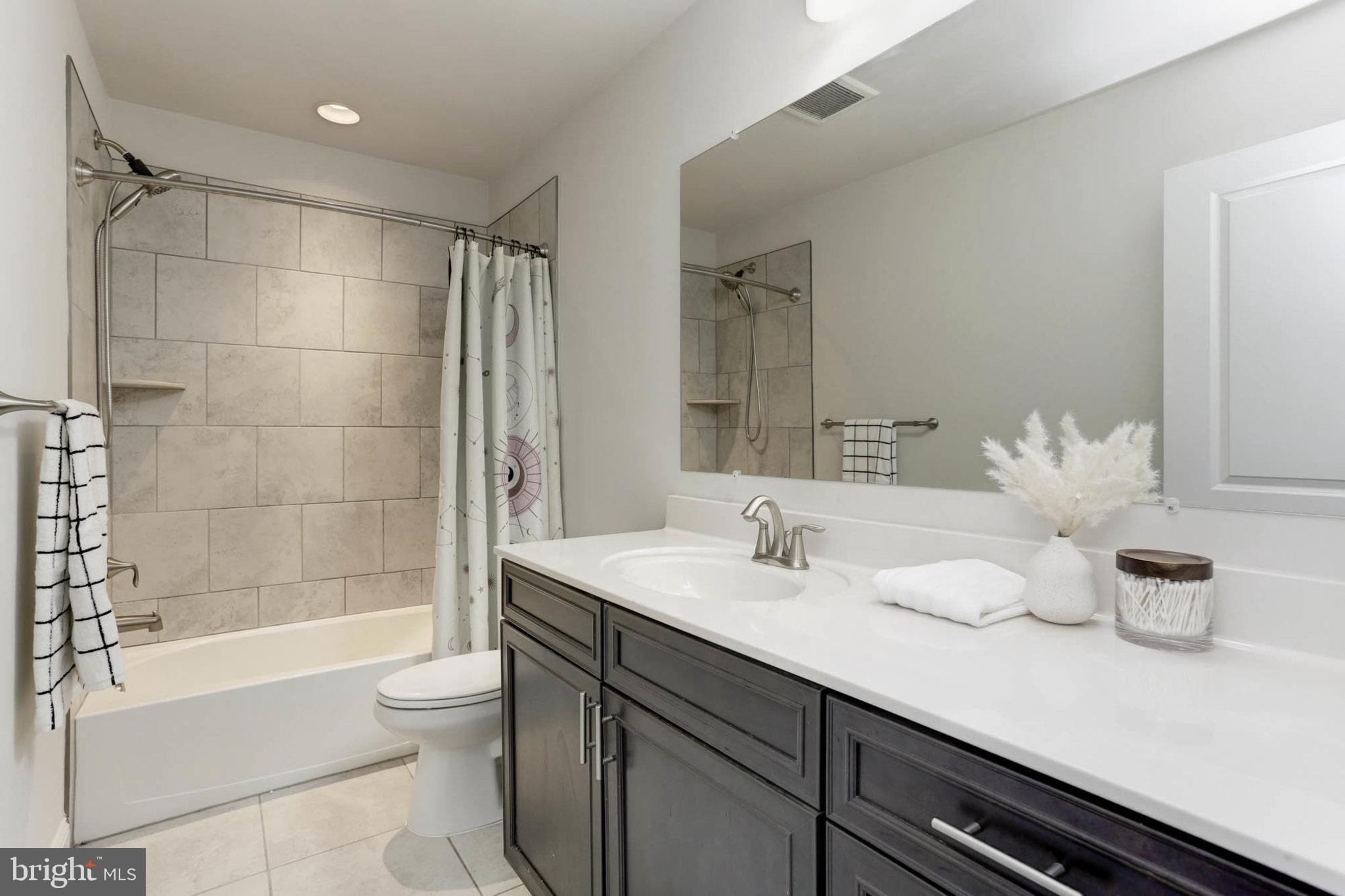 1551 Witchhazel Cir