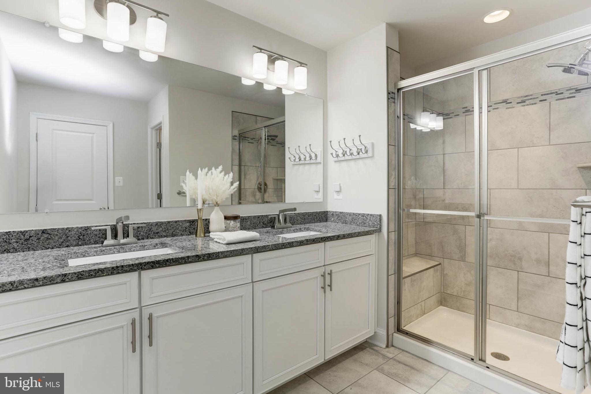 1551 Witchhazel Cir