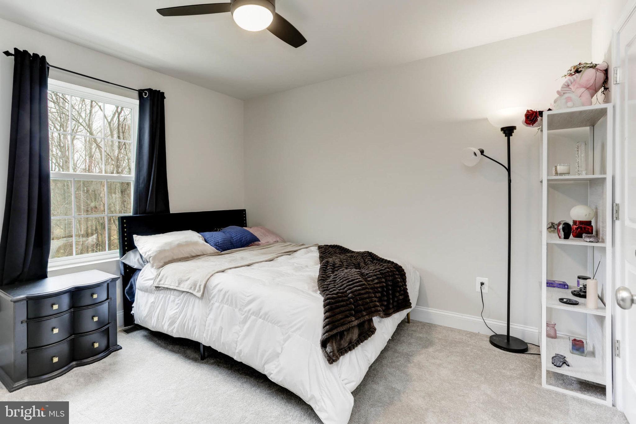 1551 Witchhazel Cir