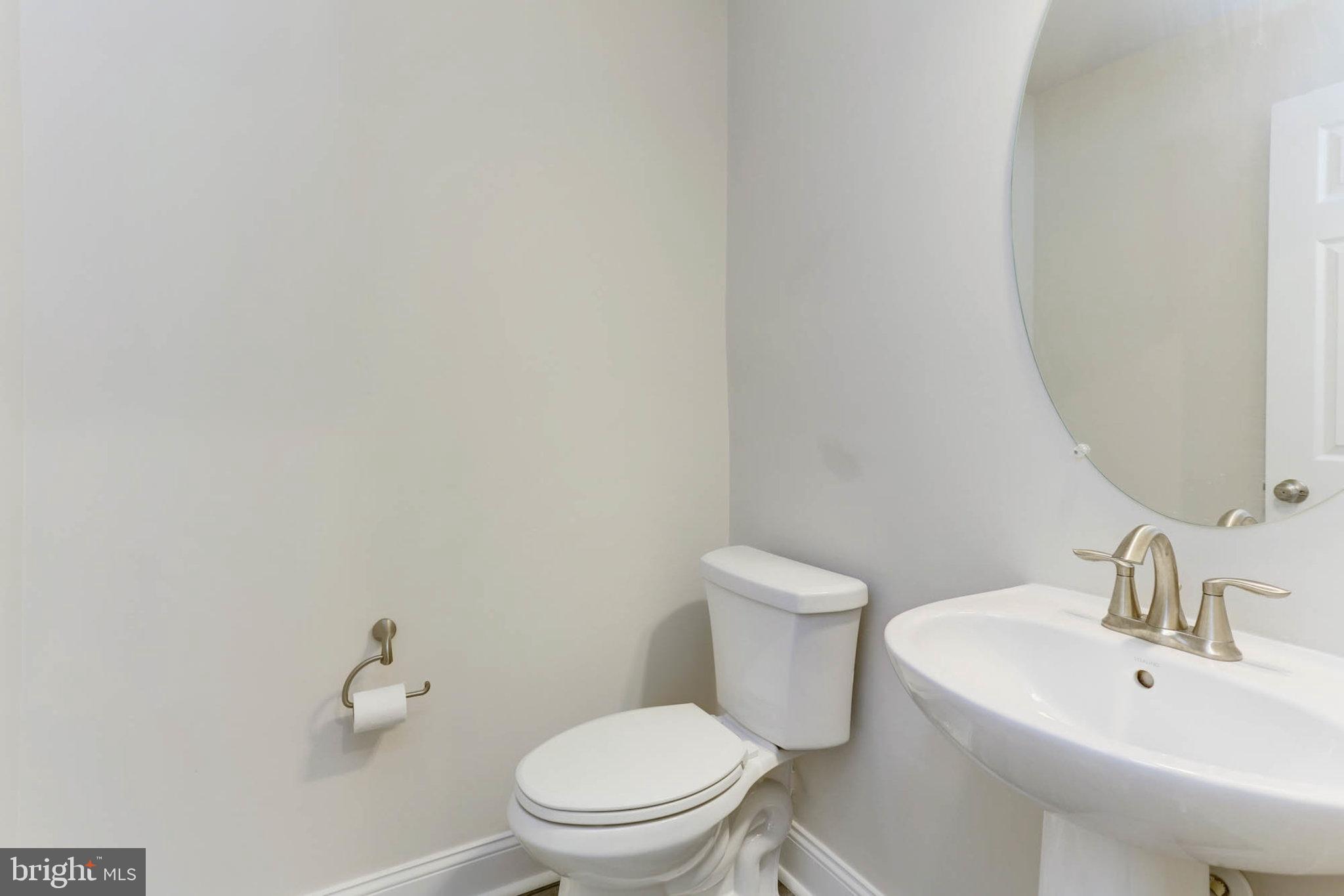 1551 Witchhazel Cir