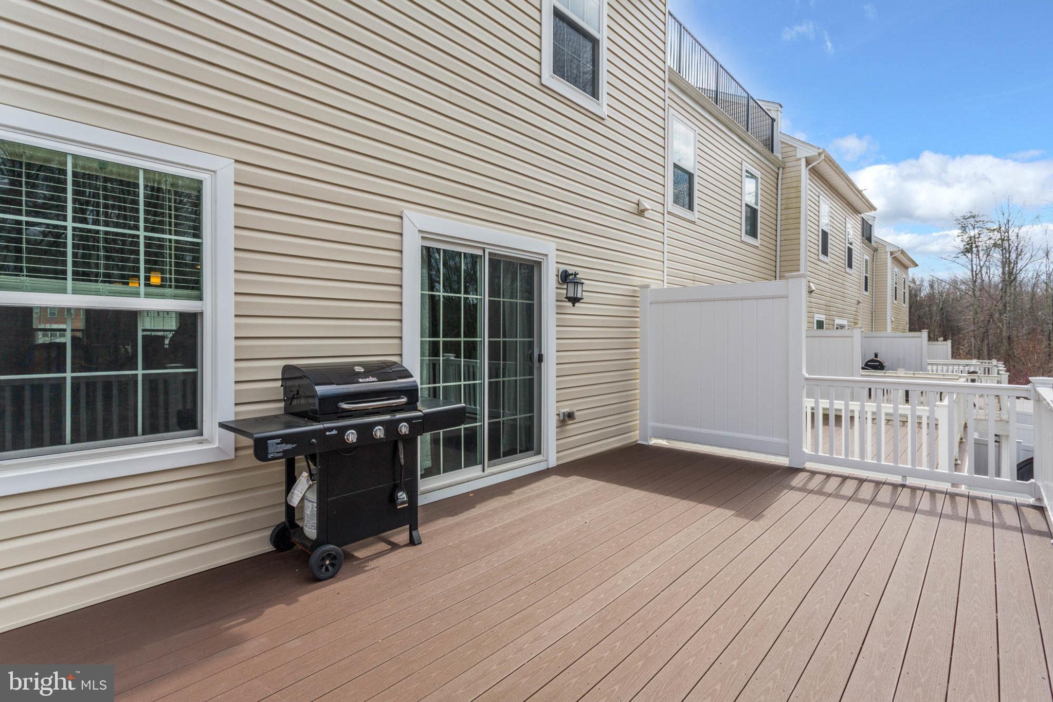 1551 Witchhazel Cir